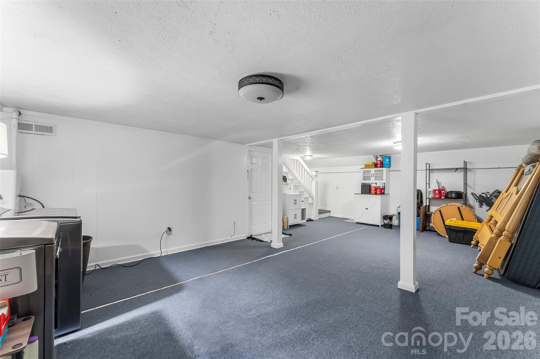 118 Hoover Street NW — Lenoir