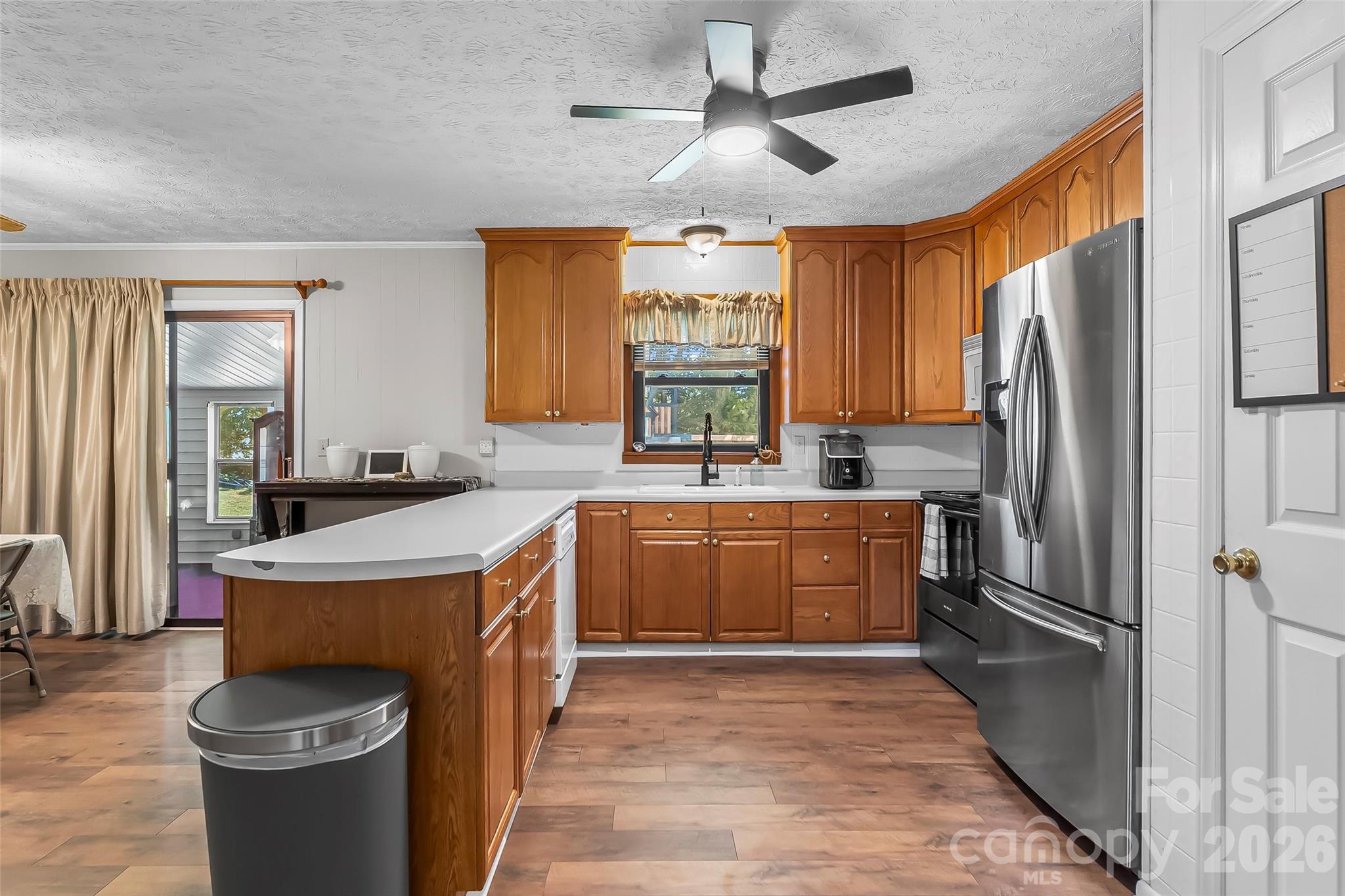 118 Hoover Street NW — Lenoir