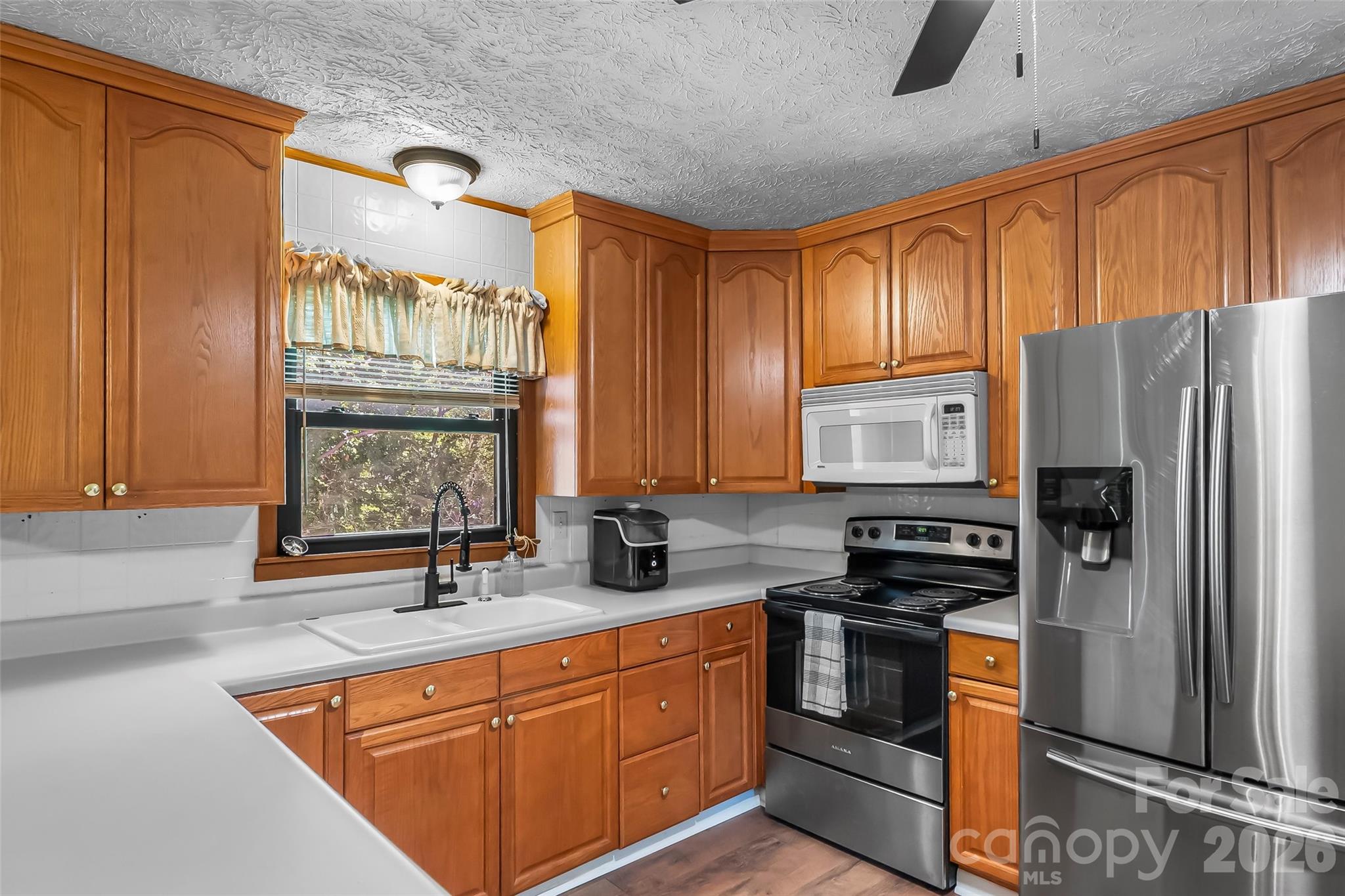 118 Hoover Street NW — Lenoir
