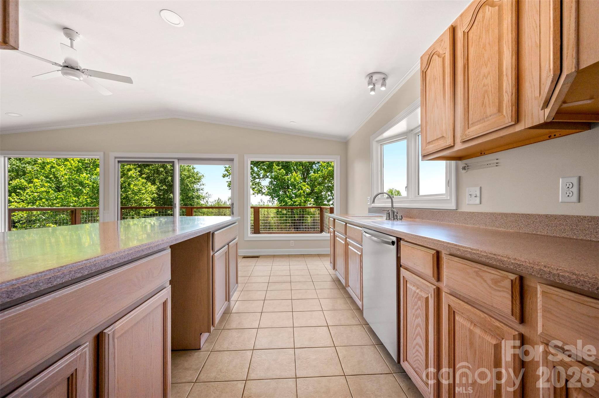 5732 S Nc 9 Highway — Tryon