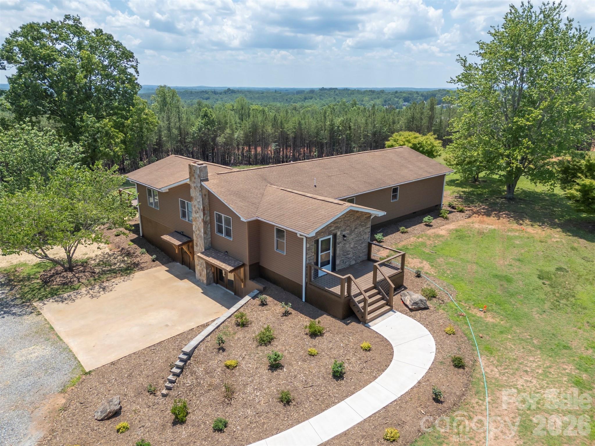 5732 S Nc 9 Highway — Tryon