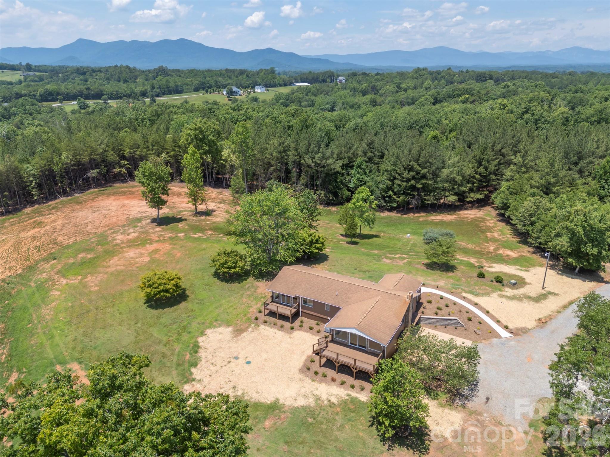 5732 S Nc 9 Highway — Tryon