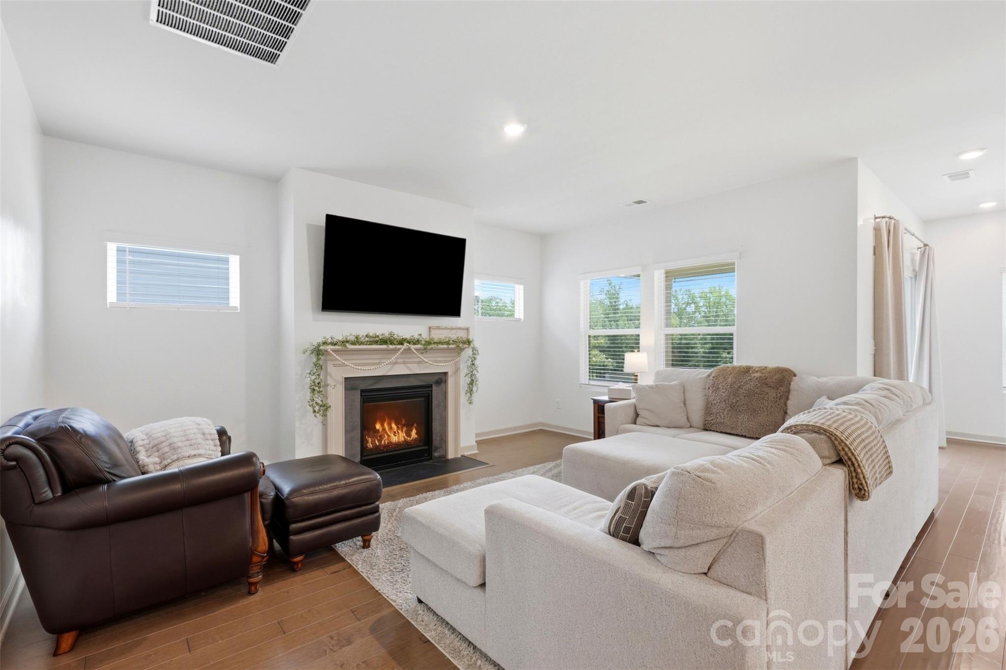 932 Rachel Anne Drive — Belmont