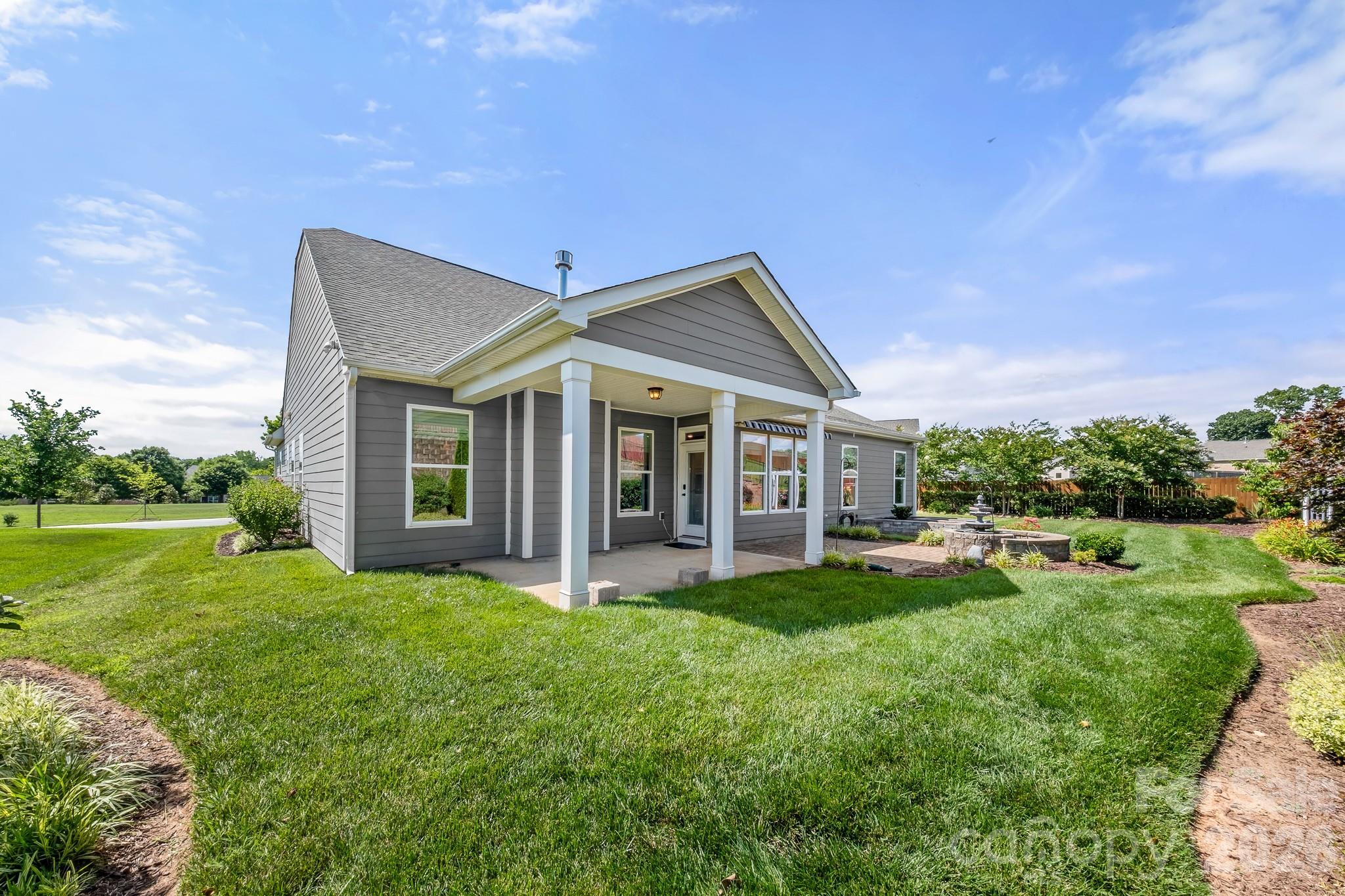 115 Morden Loop — Mooresville
