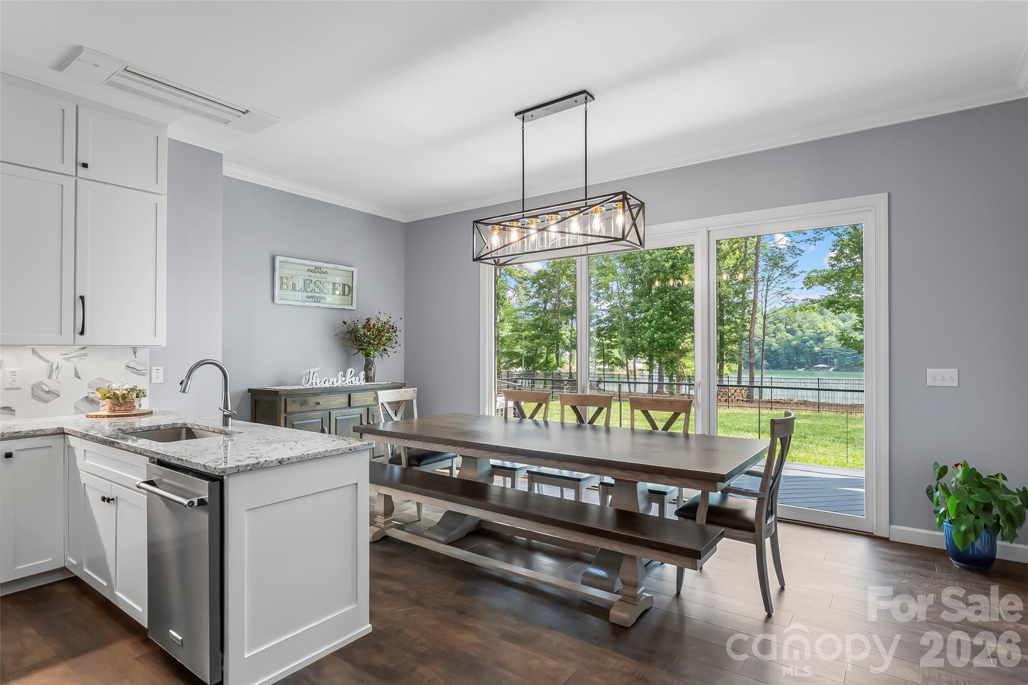95 Linville View Drive — Nebo