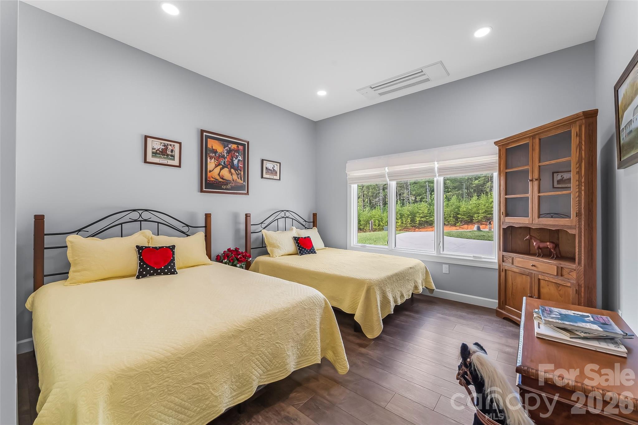 95 Linville View Drive — Nebo