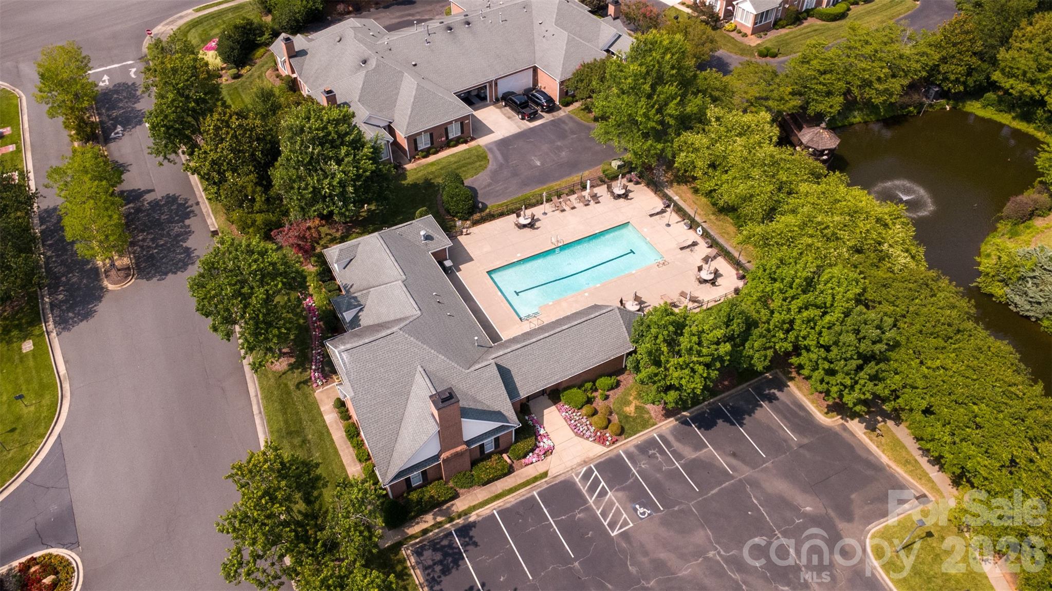 8302 Olde Troon Drive — Charlotte