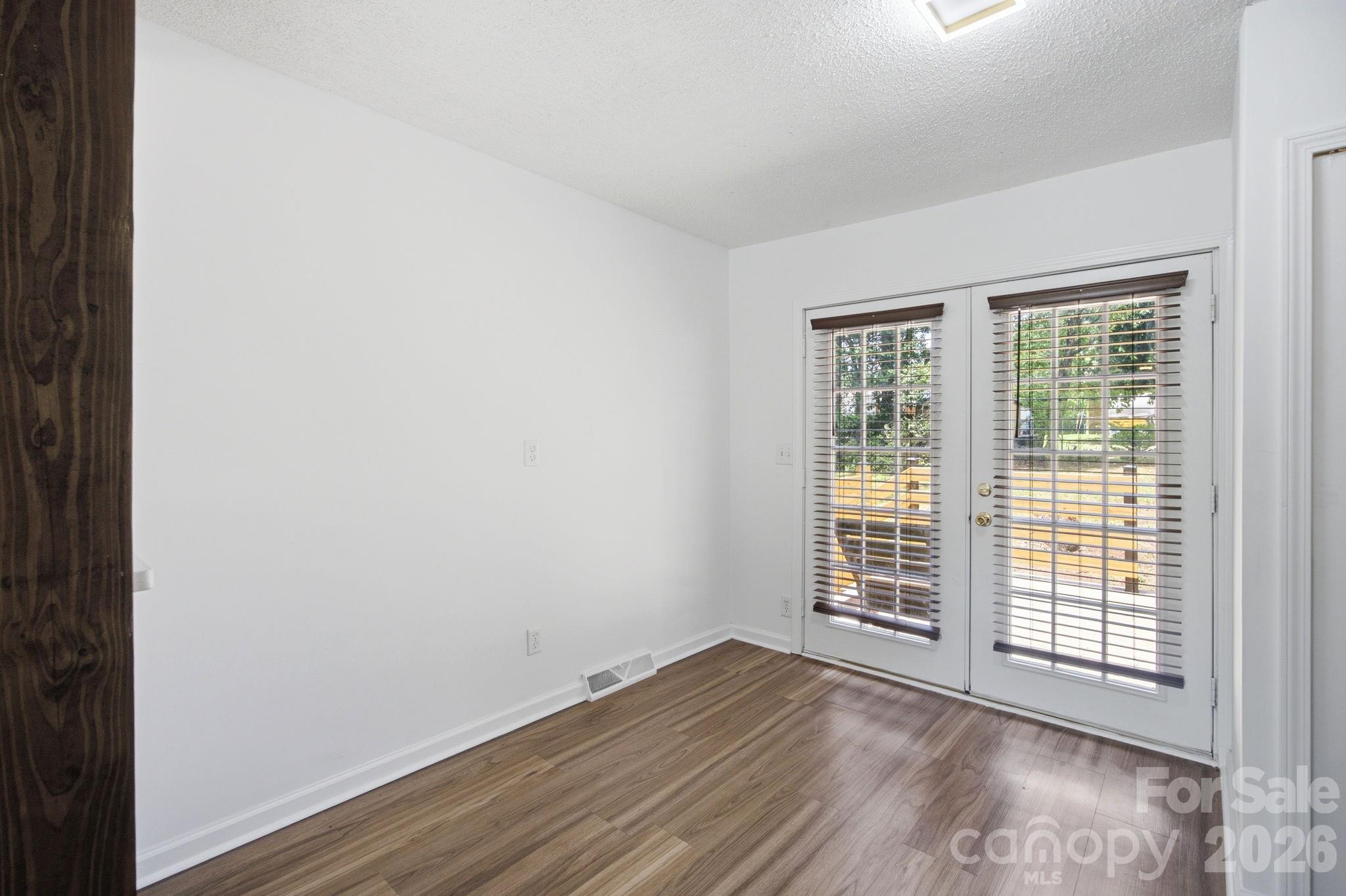 9401 Feldbank Drive — Charlotte
