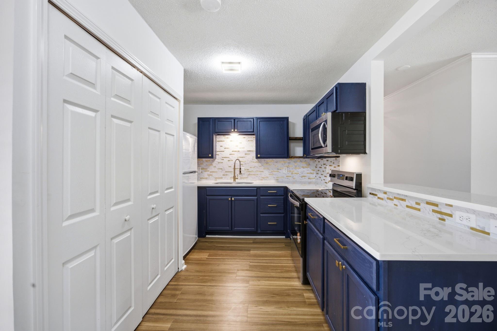 9401 Feldbank Drive — Charlotte