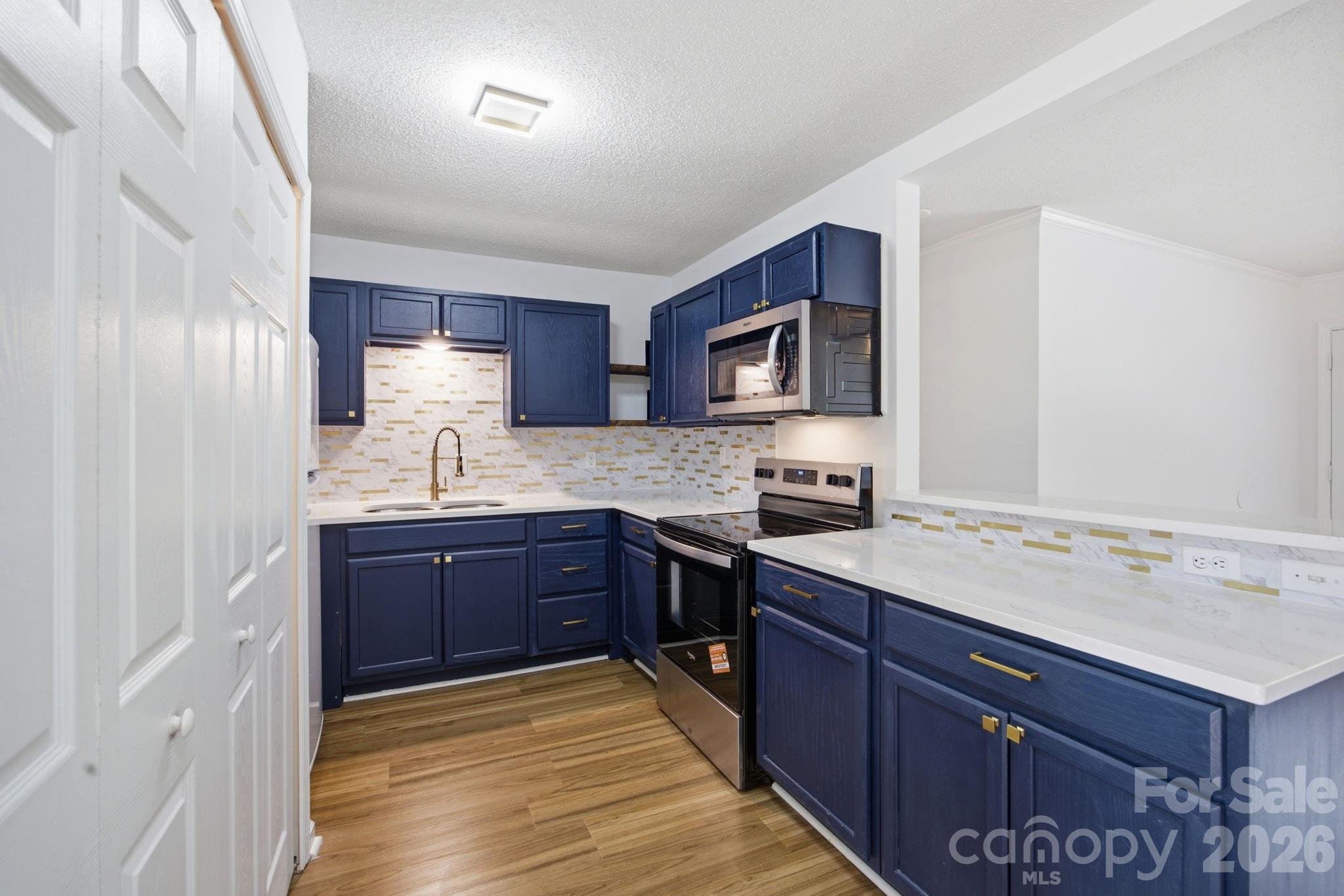 9401 Feldbank Drive — Charlotte