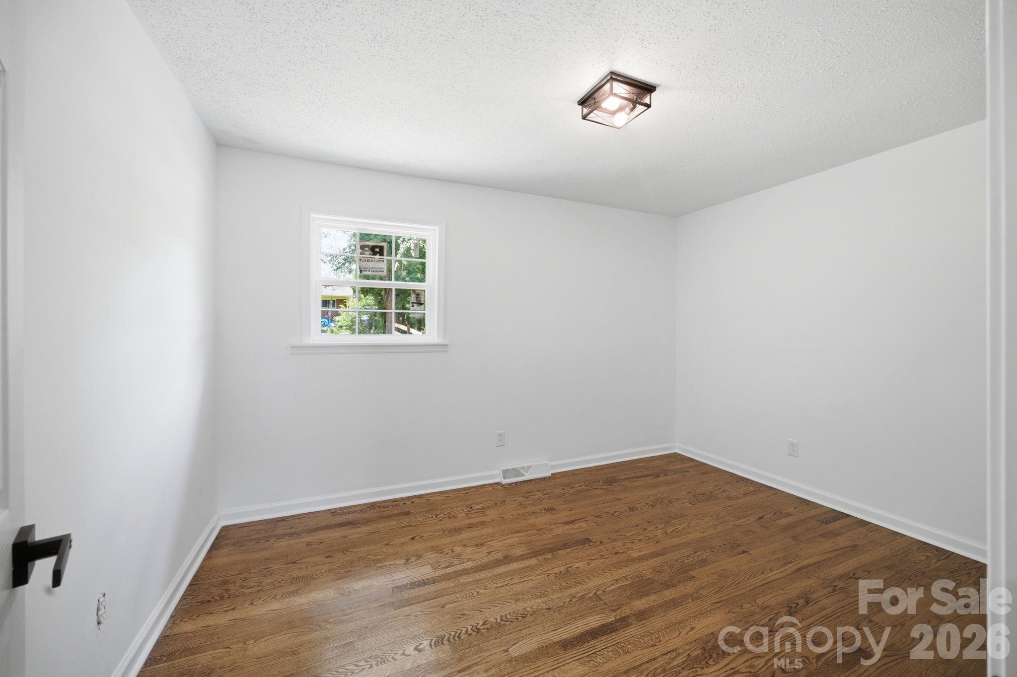 9401 Feldbank Drive — Charlotte
