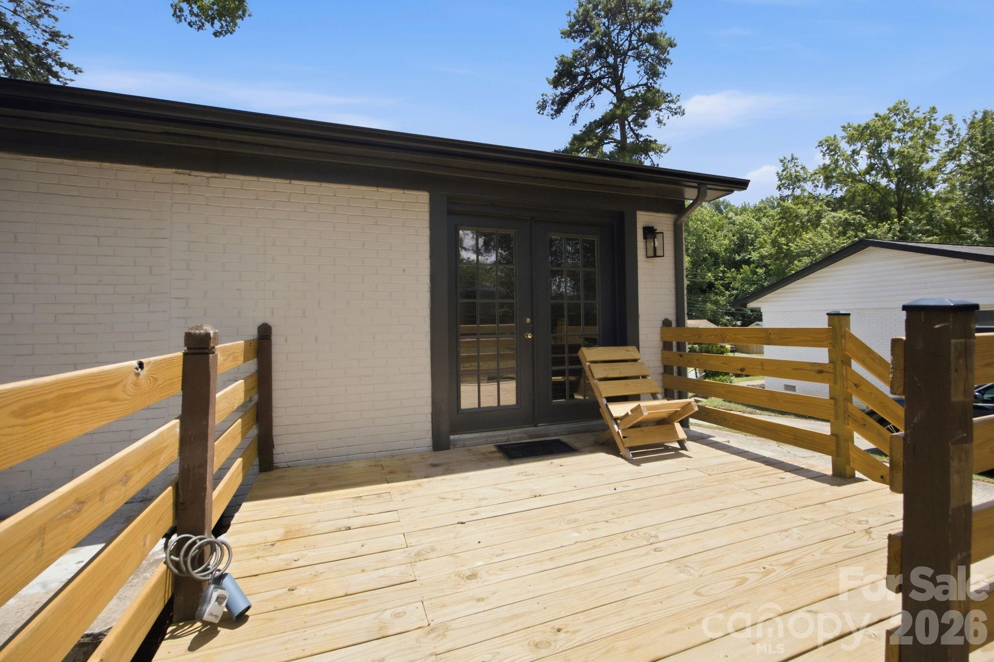 9401 Feldbank Drive — Charlotte