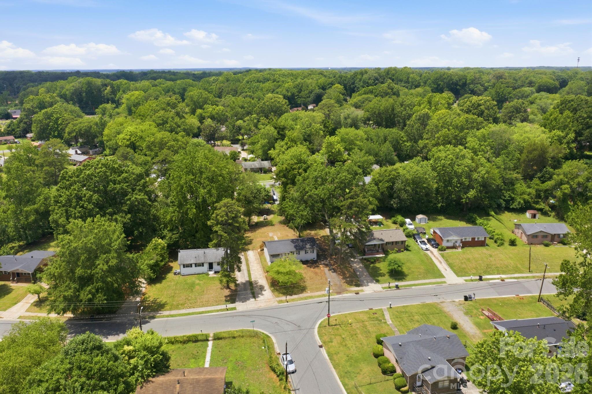 9401 Feldbank Drive — Charlotte