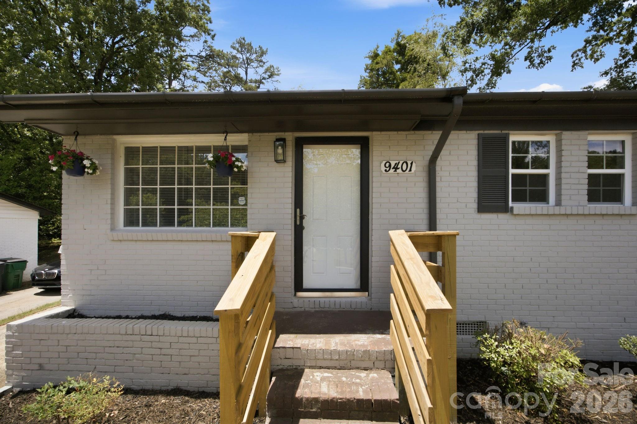 9401 Feldbank Drive — Charlotte