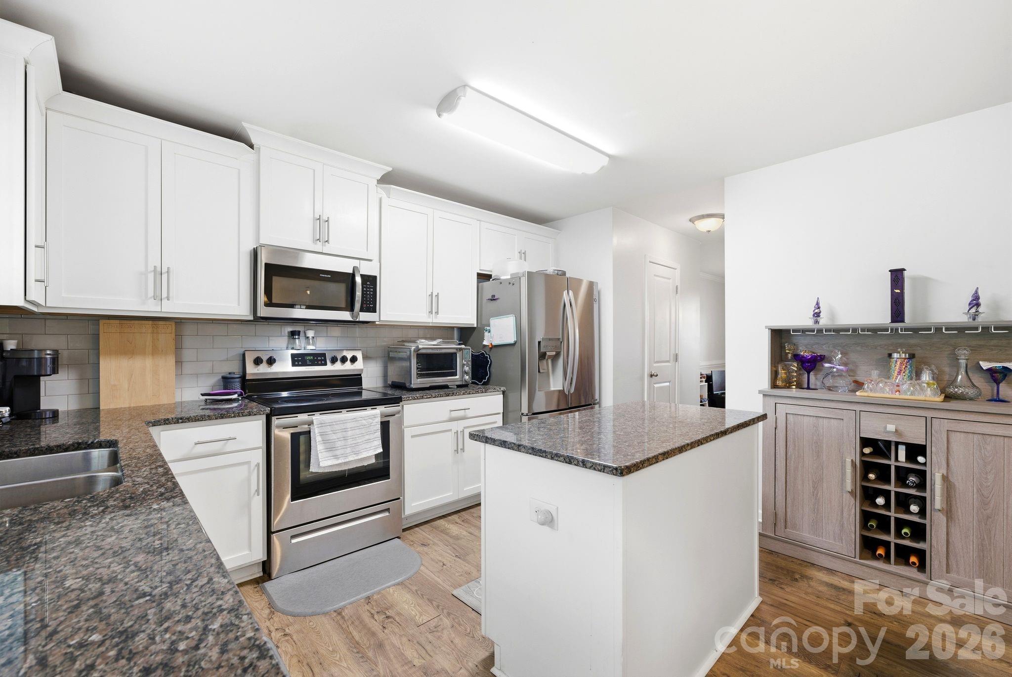 8502 Mansell Court — Charlotte