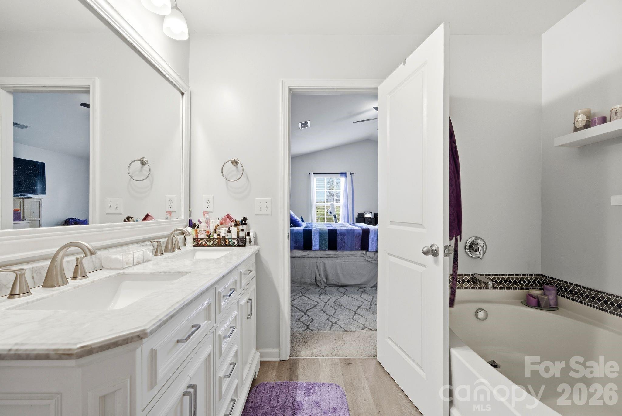 8502 Mansell Court — Charlotte