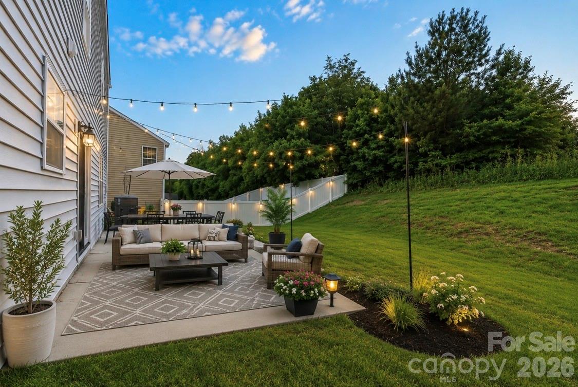 8502 Mansell Court — Charlotte