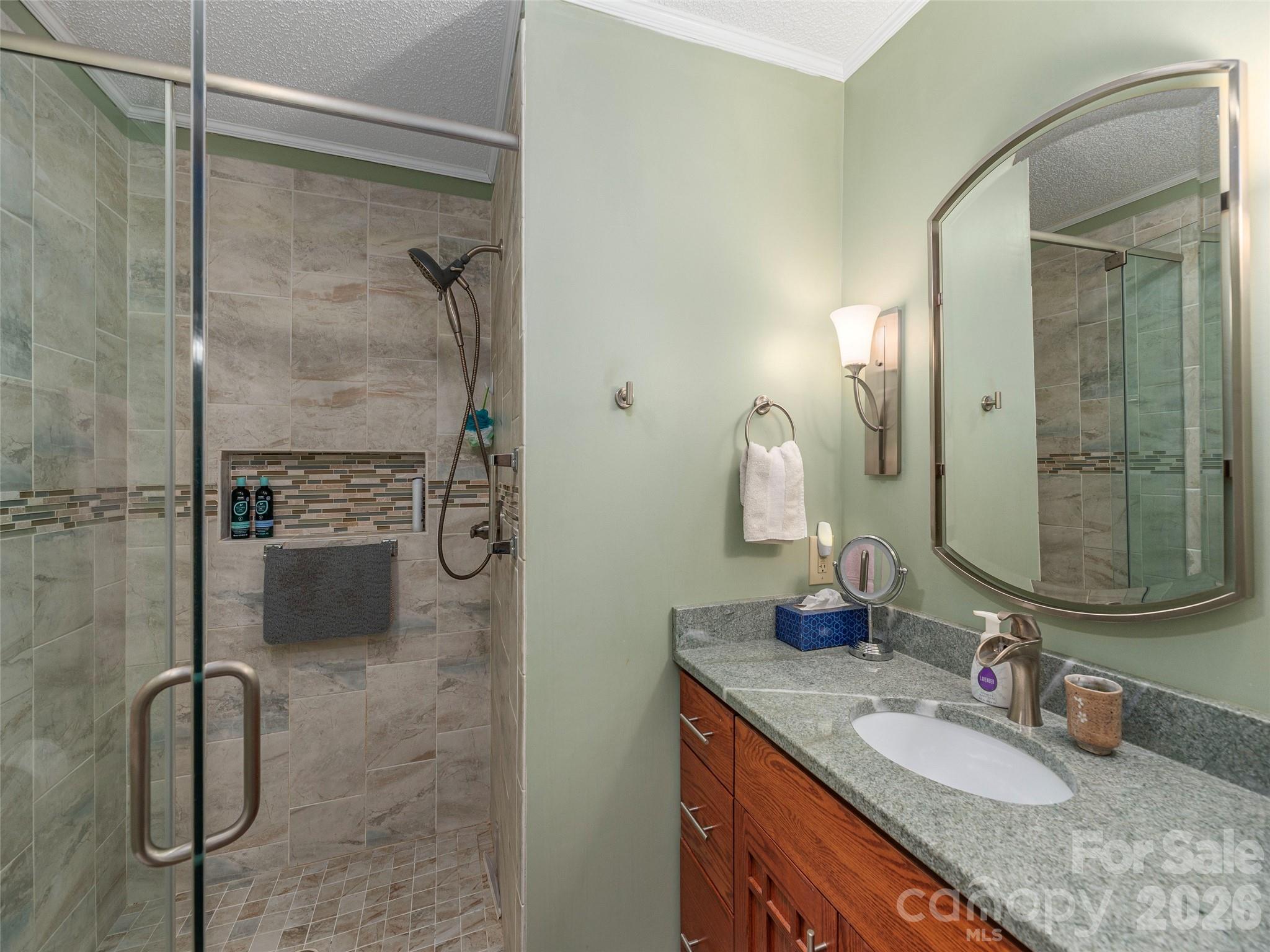 3201 Saint Augustine Place — Asheville