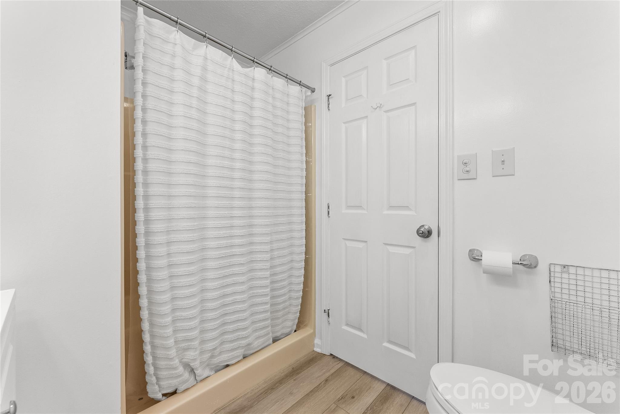 20 Timberlake Drive — Asheville