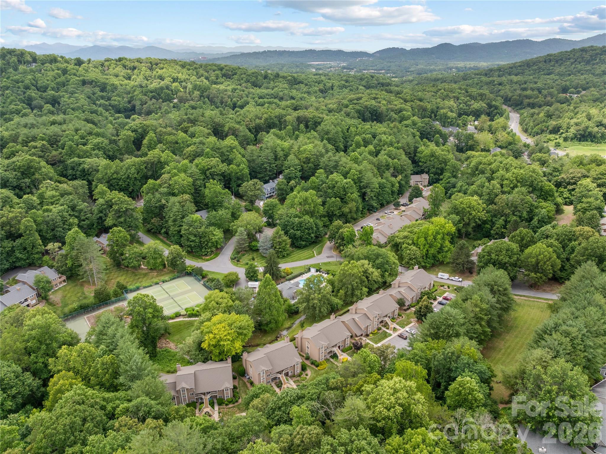 20 Timberlake Drive — Asheville
