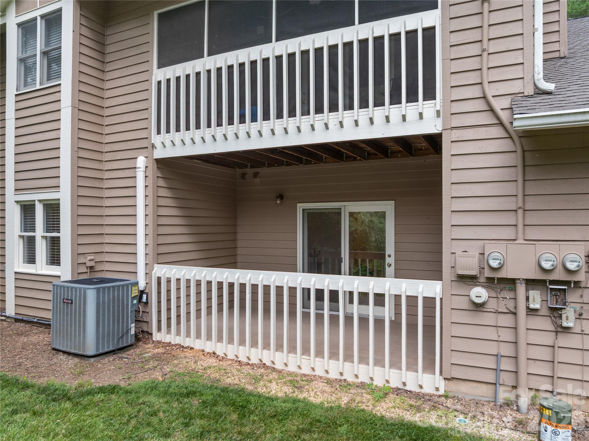 20 Timberlake Drive — Asheville