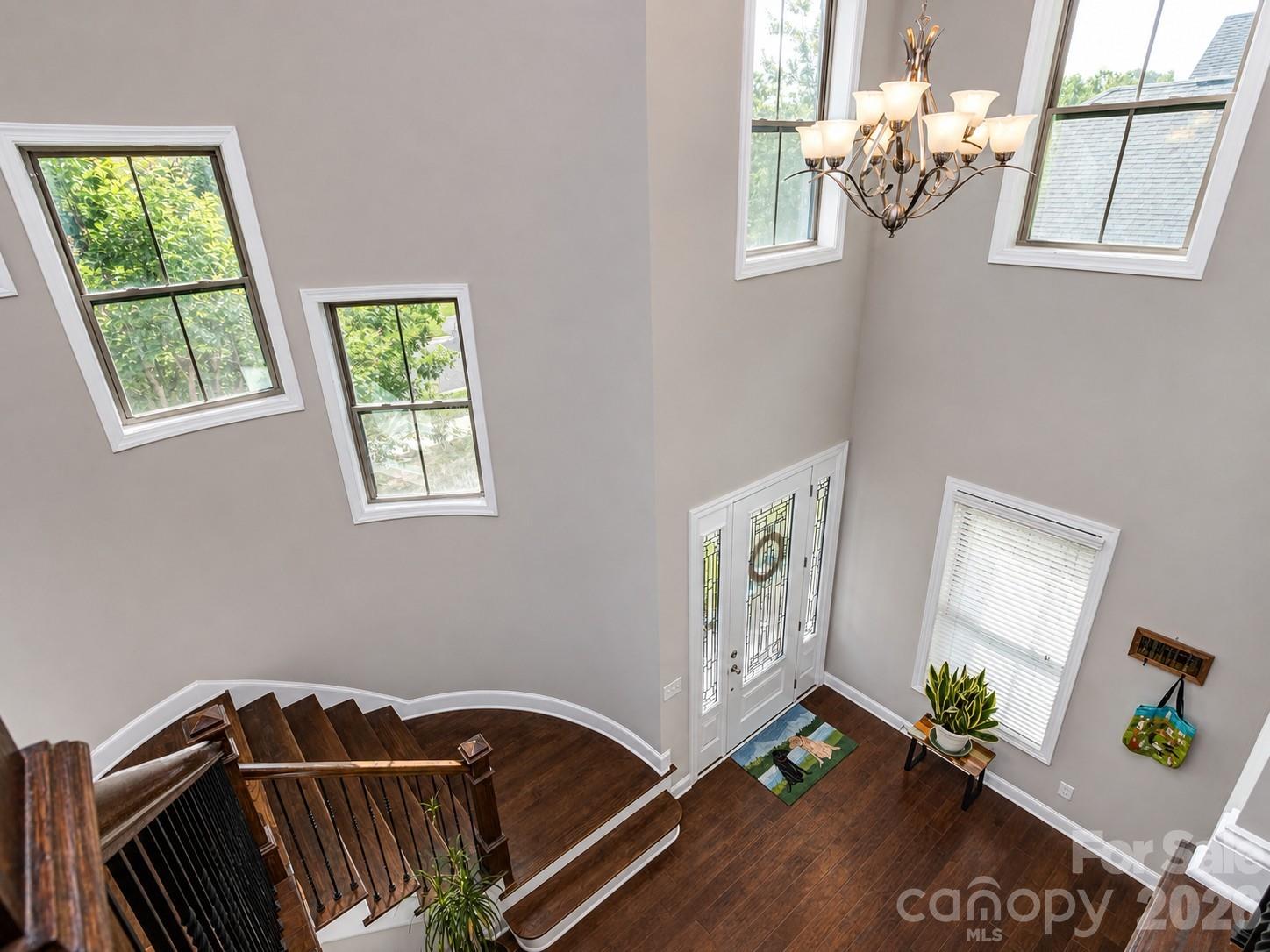 121 Enclave Boulevard — Matthews
