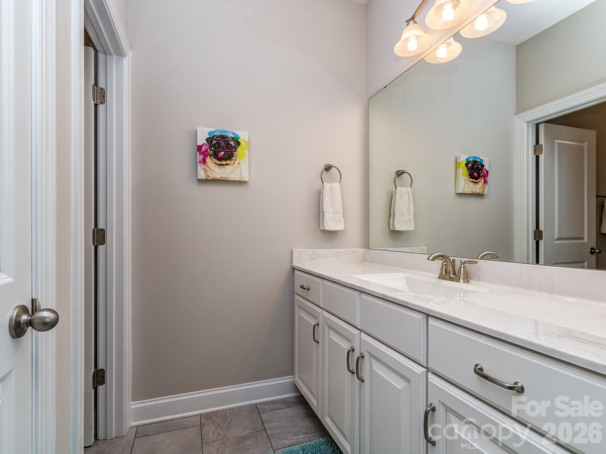 121 Enclave Boulevard — Matthews