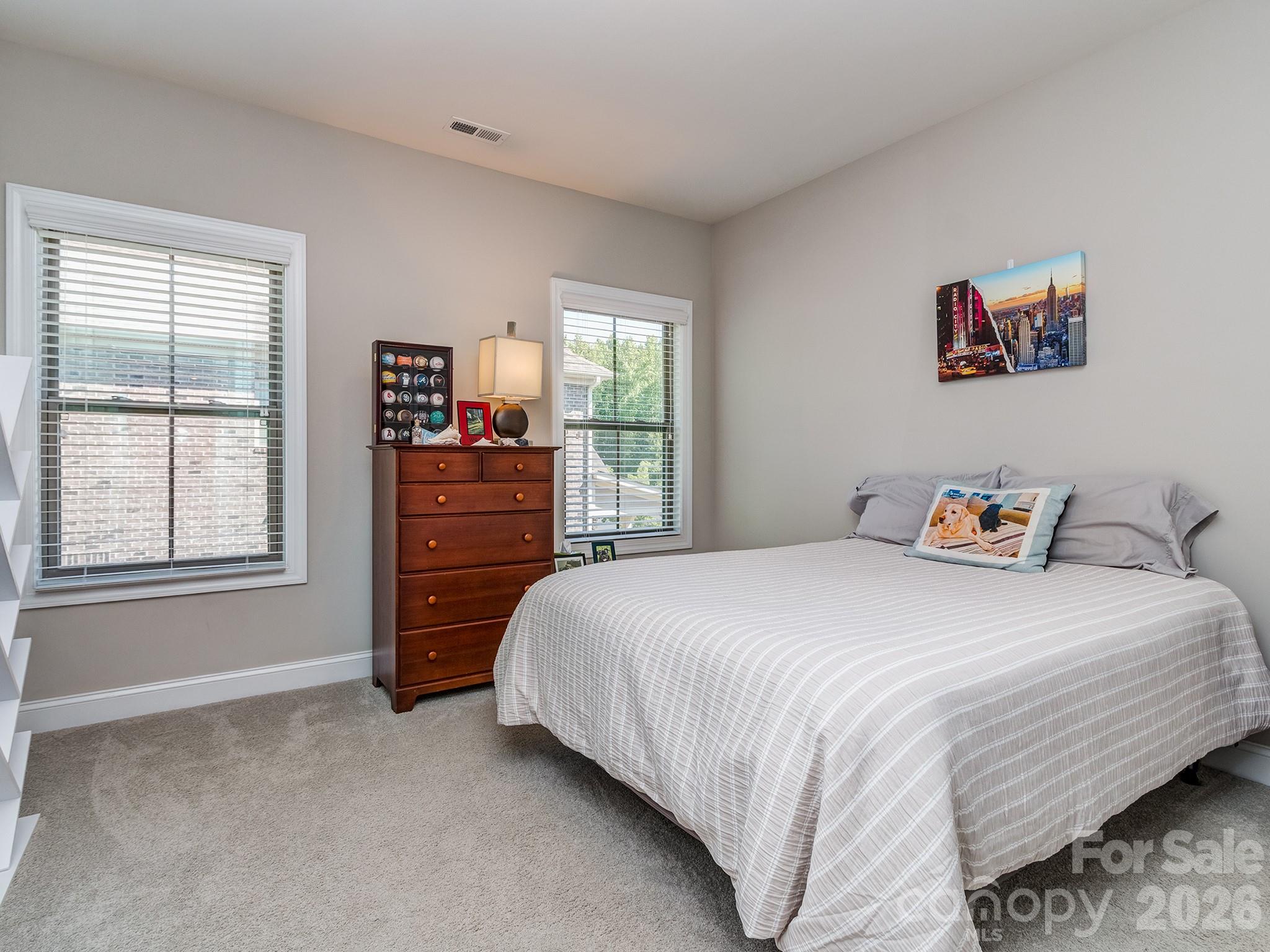 121 Enclave Boulevard — Matthews