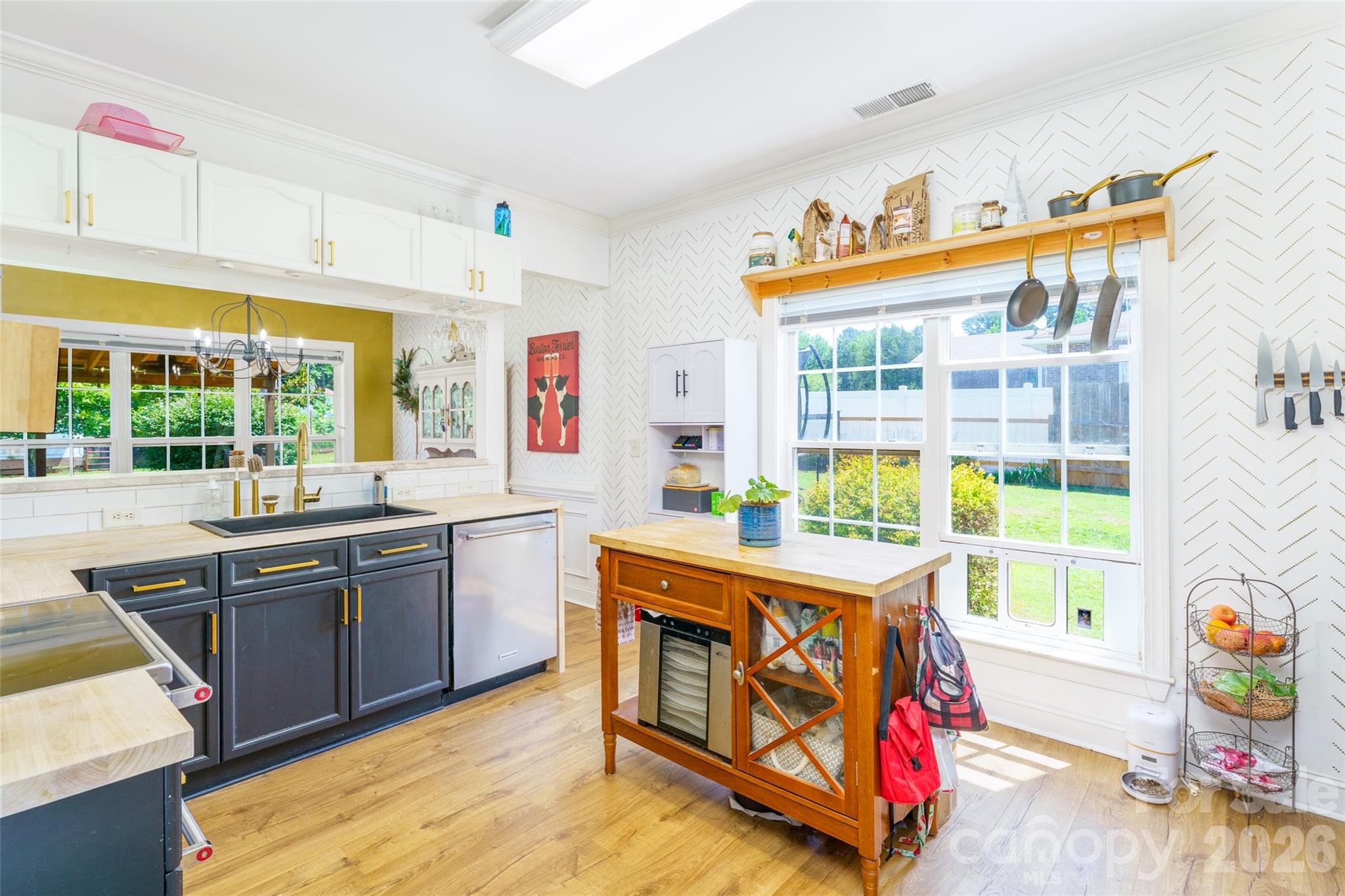 311 Winthrow Creek Road — Mooresville