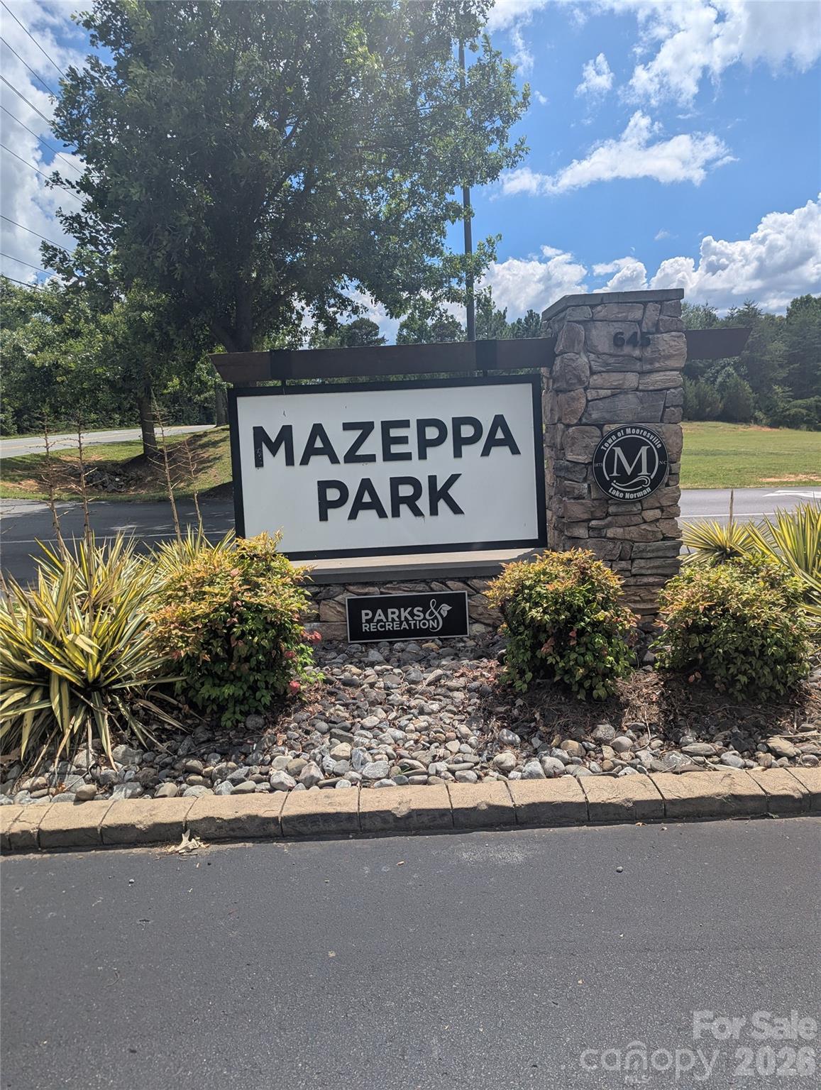 311 Winthrow Creek Road — Mooresville