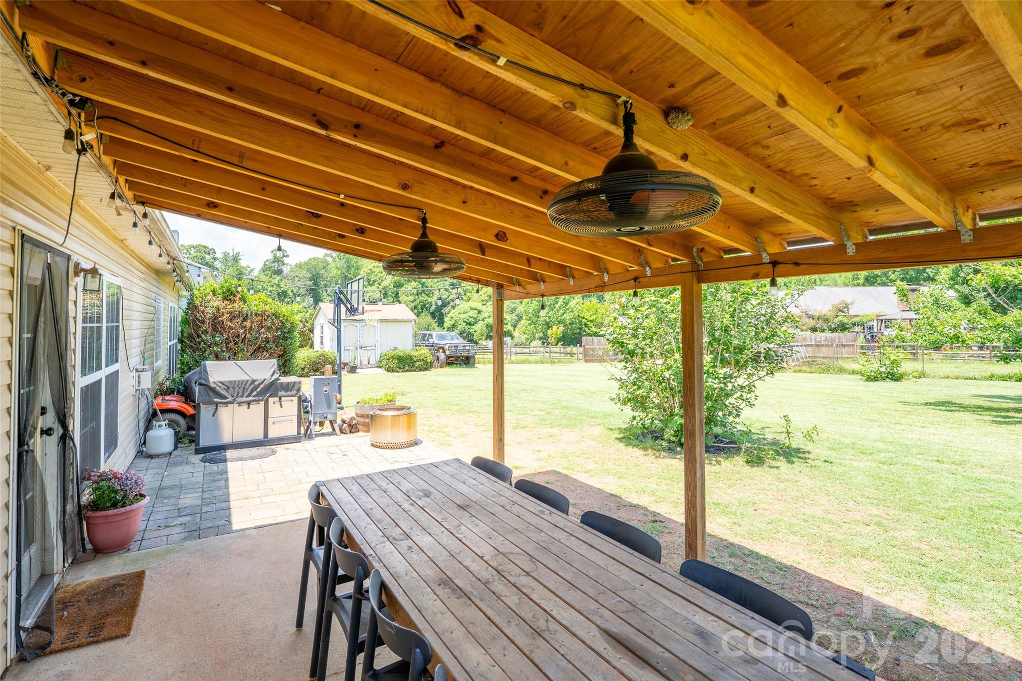 311 Winthrow Creek Road — Mooresville