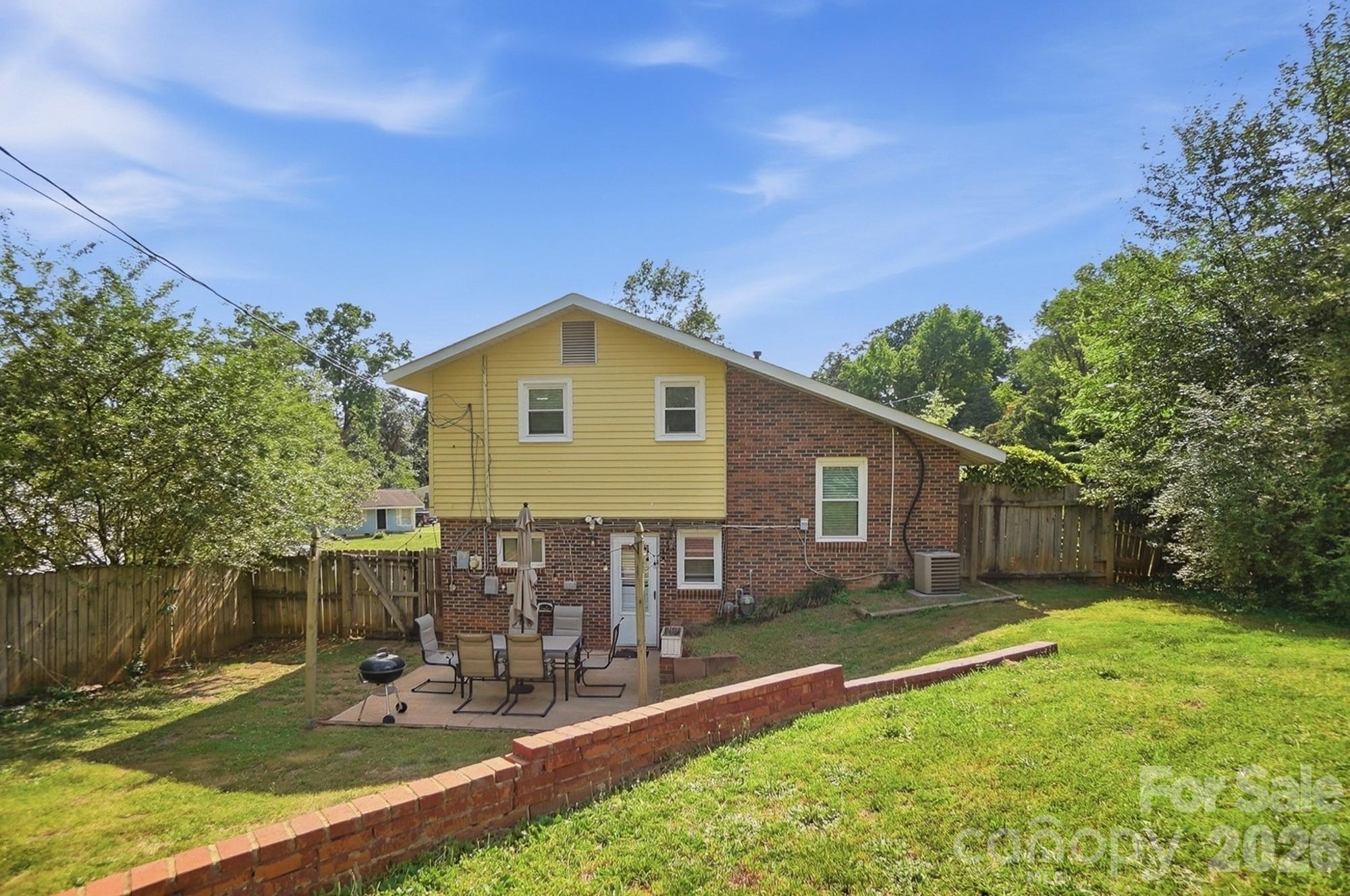 233 Scottie Place — Charlotte
