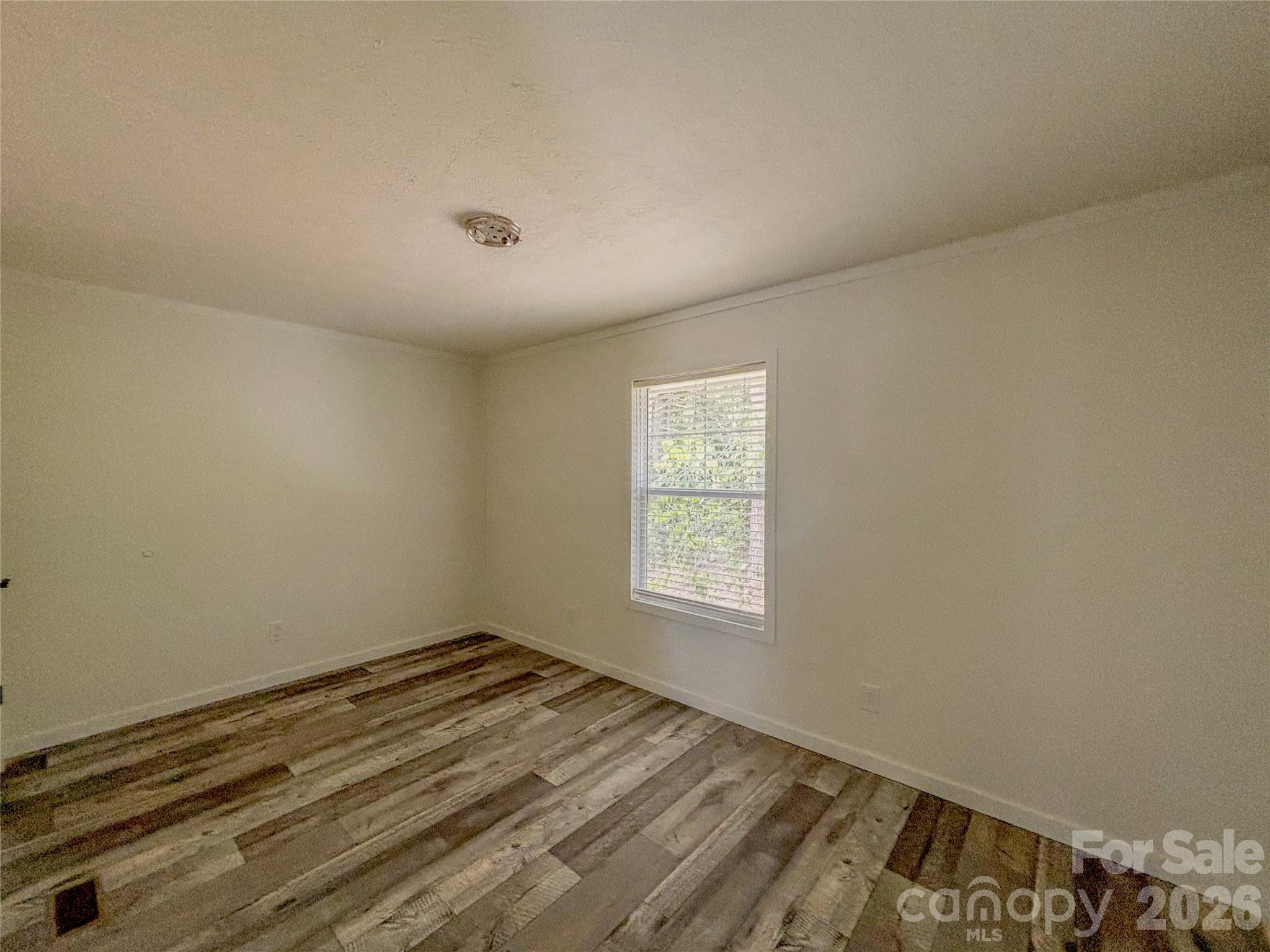 2401 Liberty Church Road — Hickory