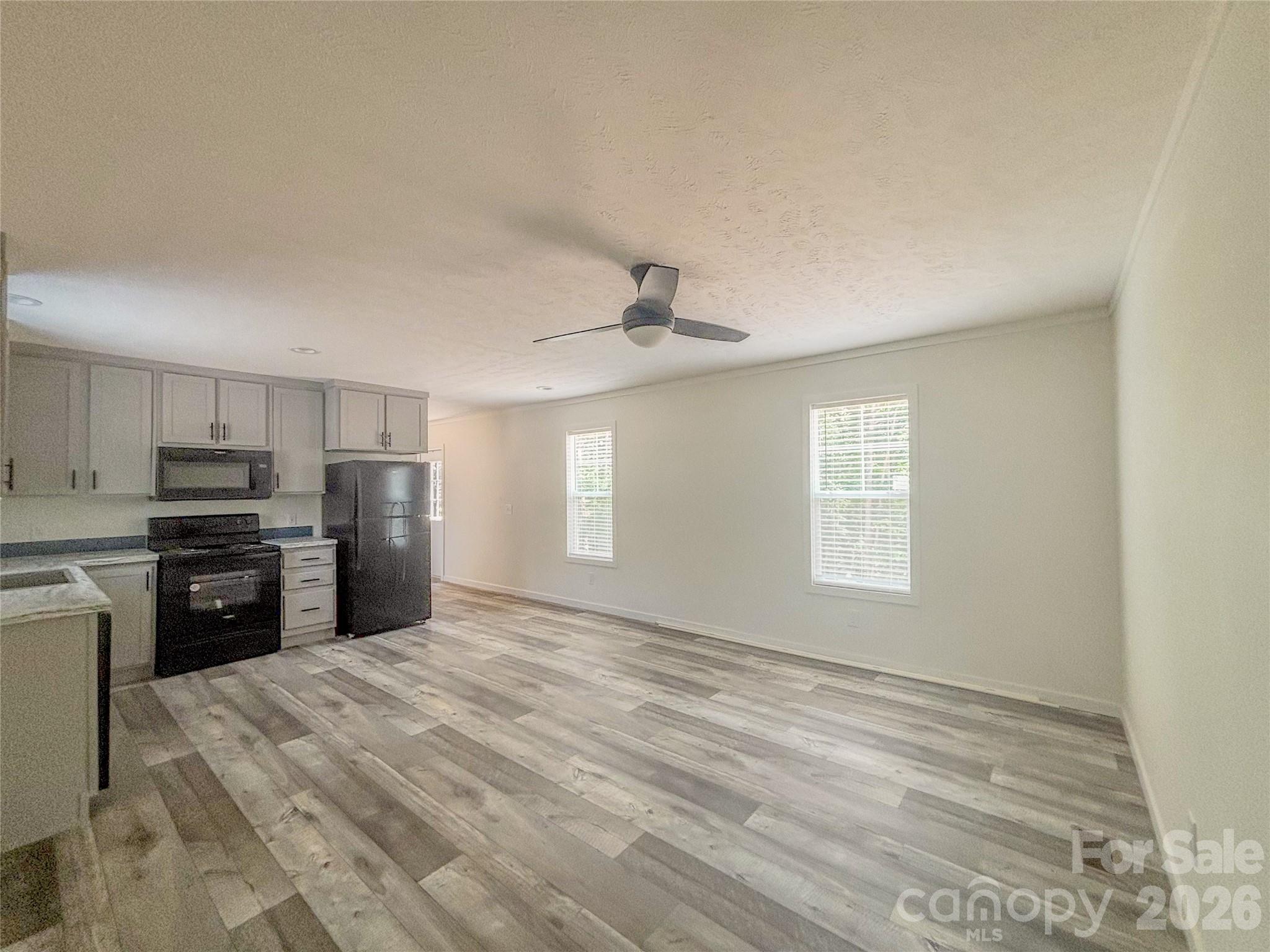 2401 Liberty Church Road — Hickory