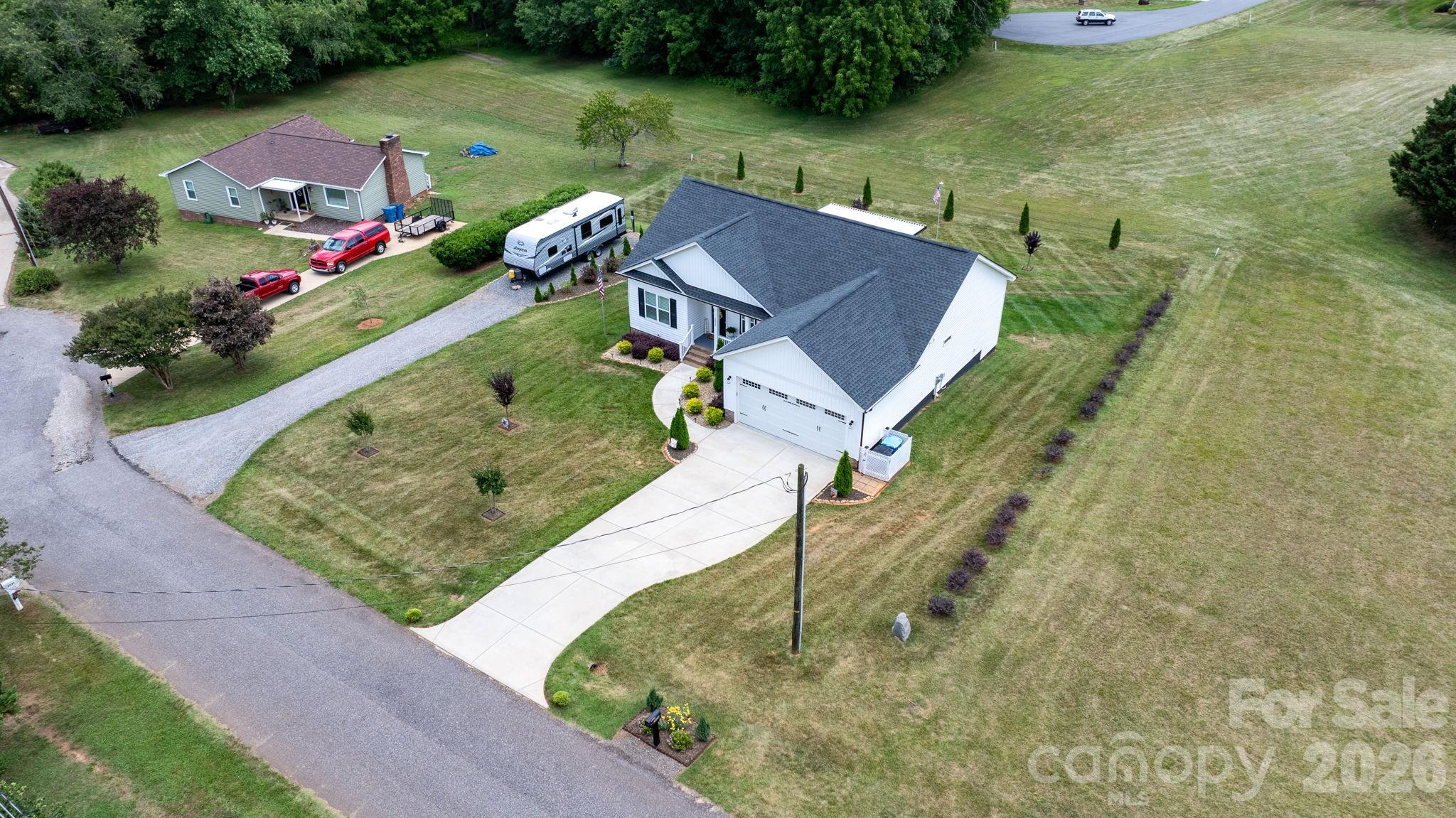 2026 Crestdale Lane — Newton