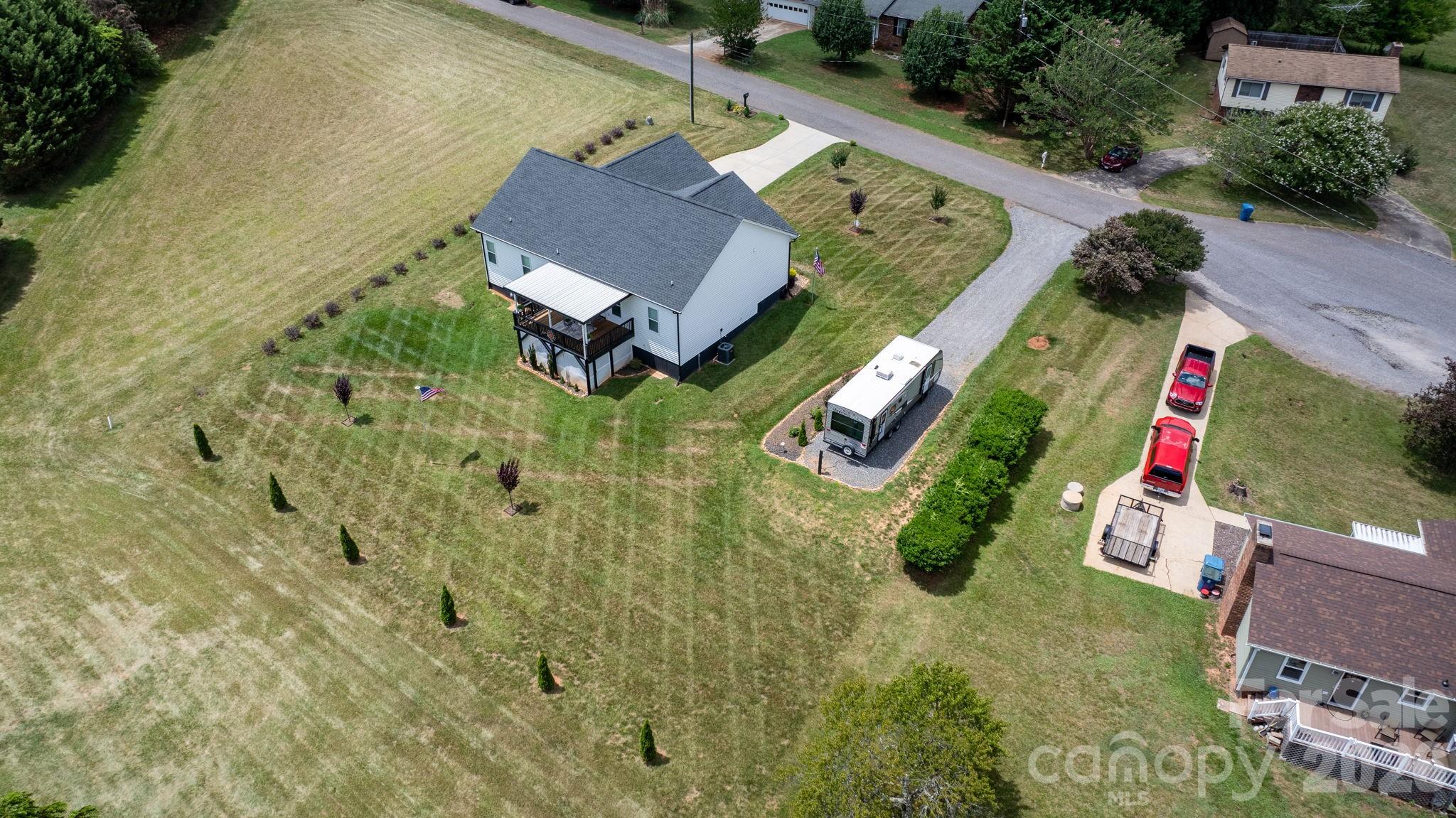2026 Crestdale Lane — Newton