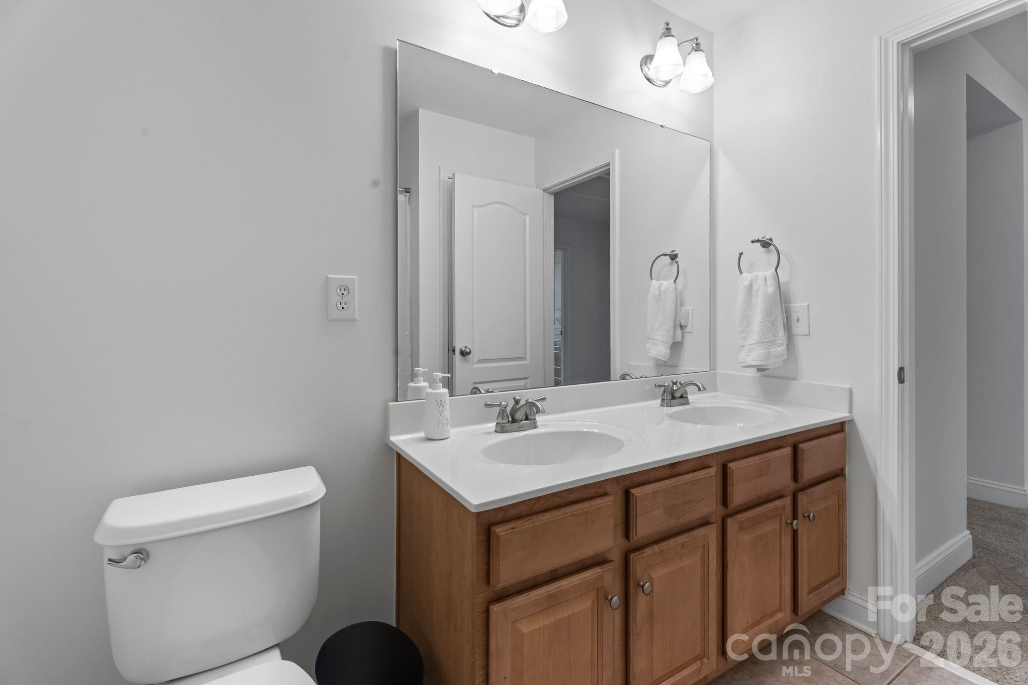 9509 Seamill Road — Charlotte
