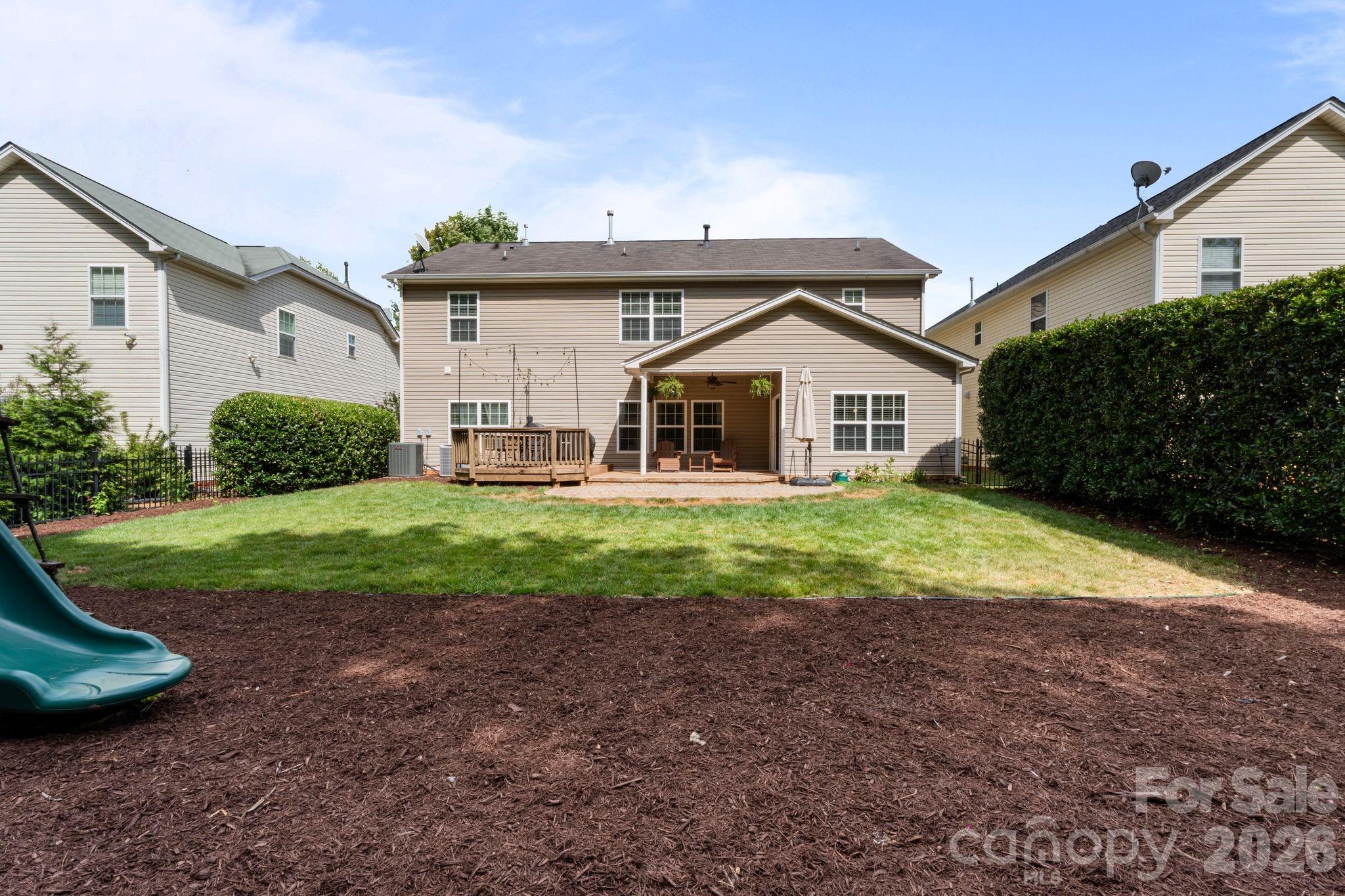 9509 Seamill Road — Charlotte