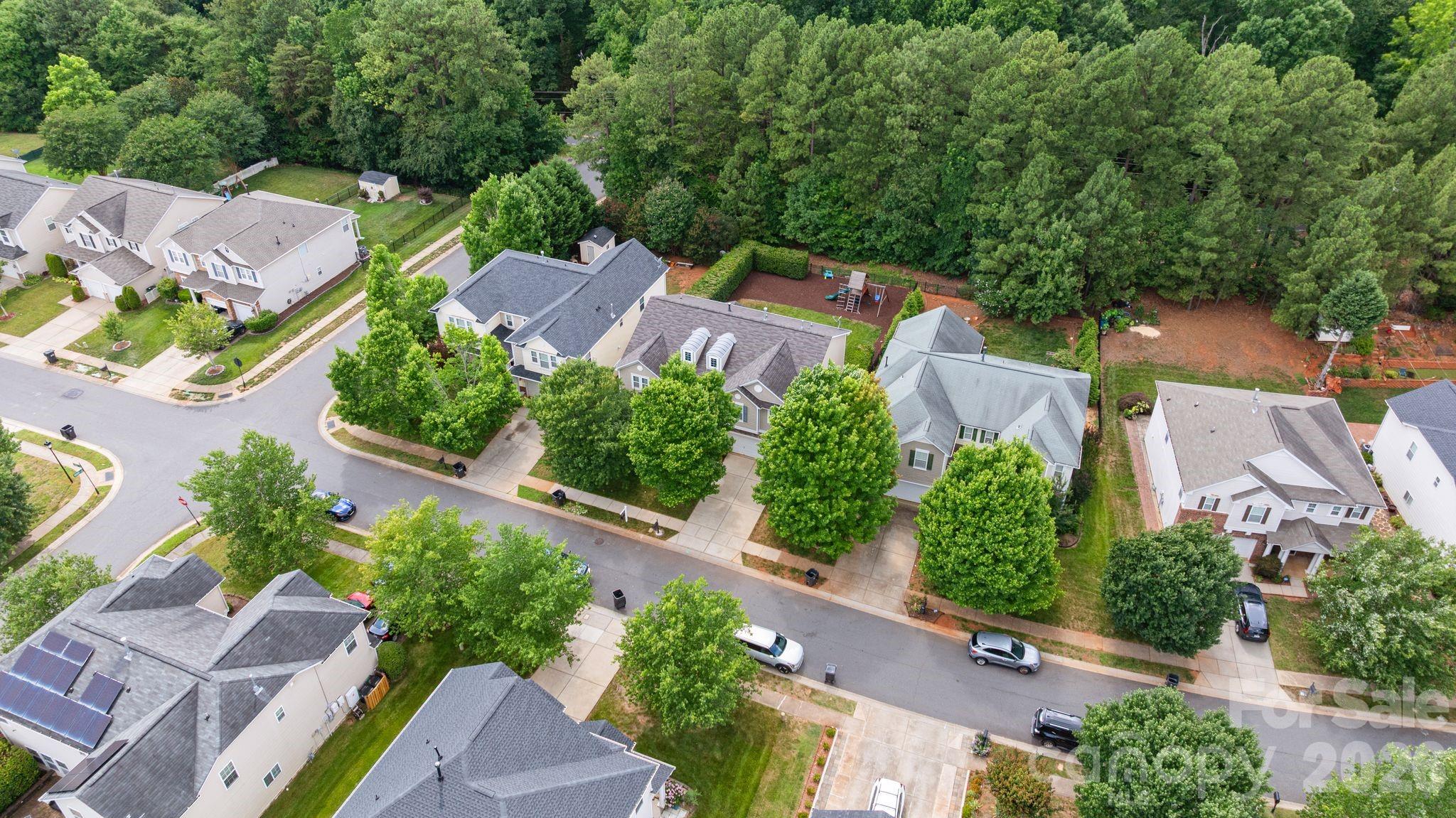 9509 Seamill Road — Charlotte