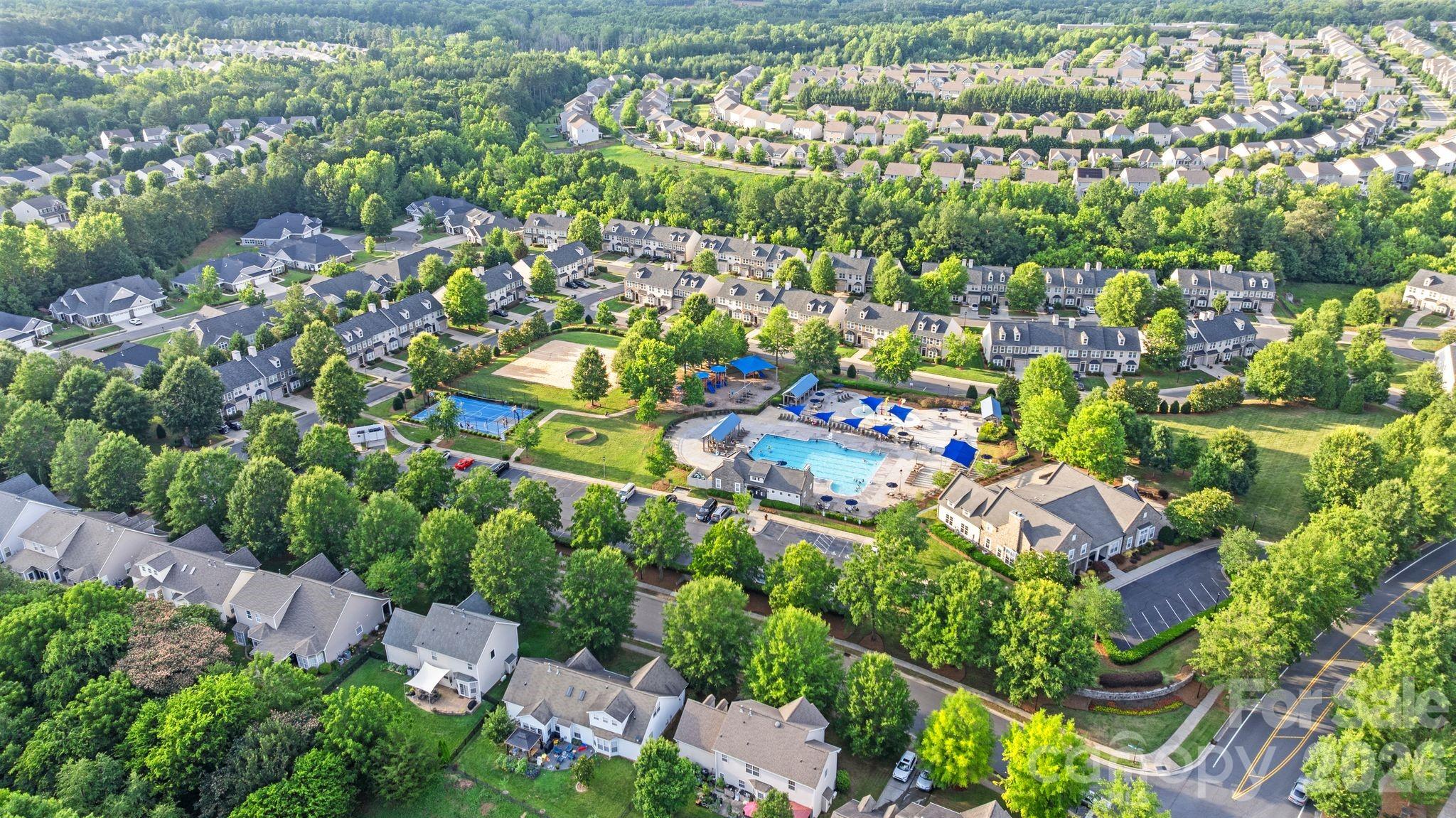 9509 Seamill Road — Charlotte