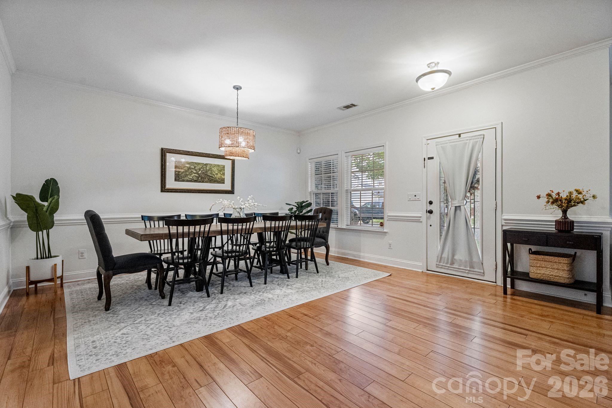 9509 Seamill Road — Charlotte