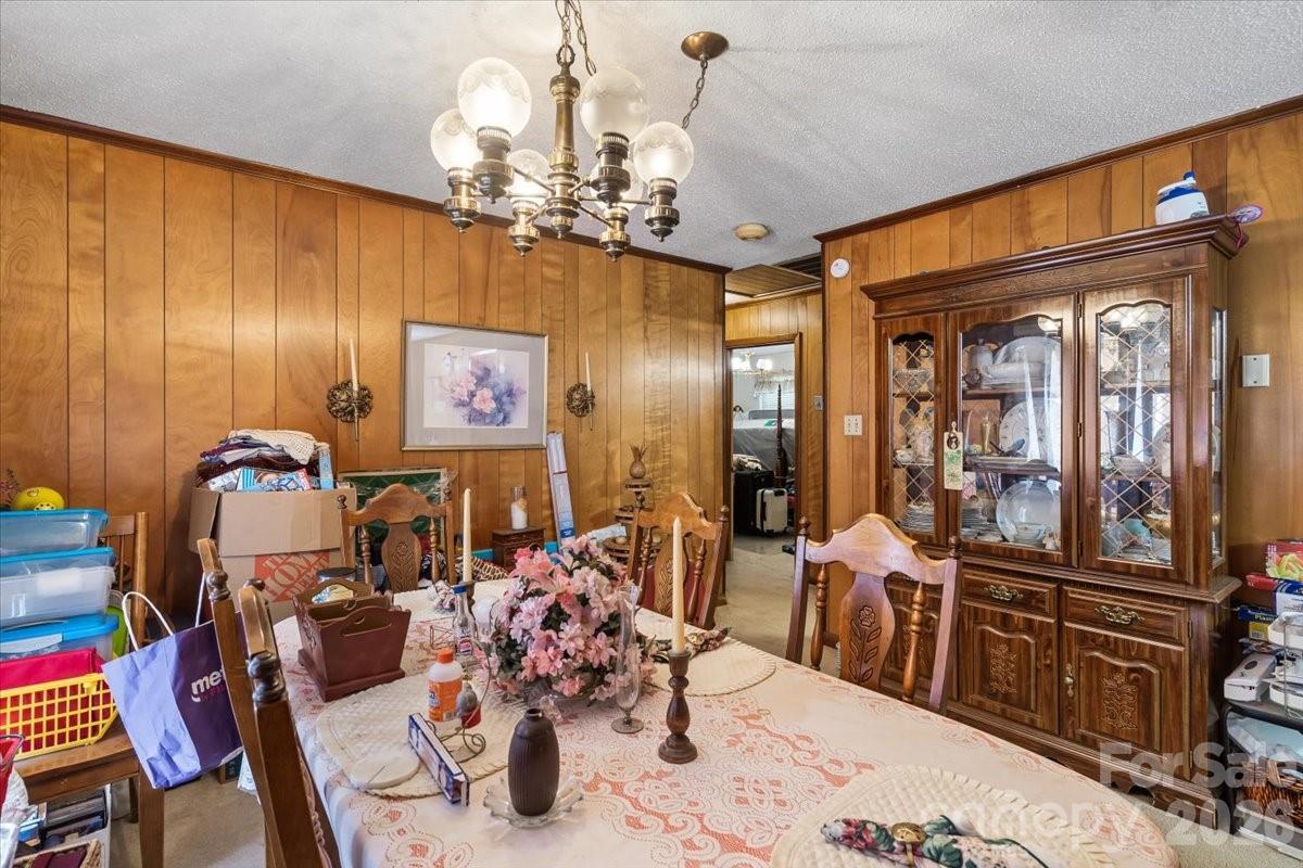 521 W Stokes Street — China Grove