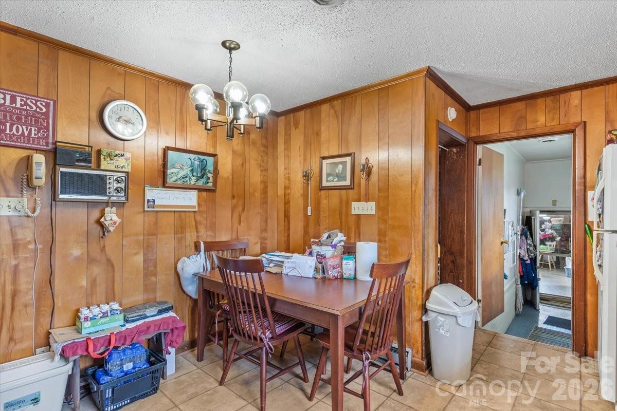 521 W Stokes Street — China Grove
