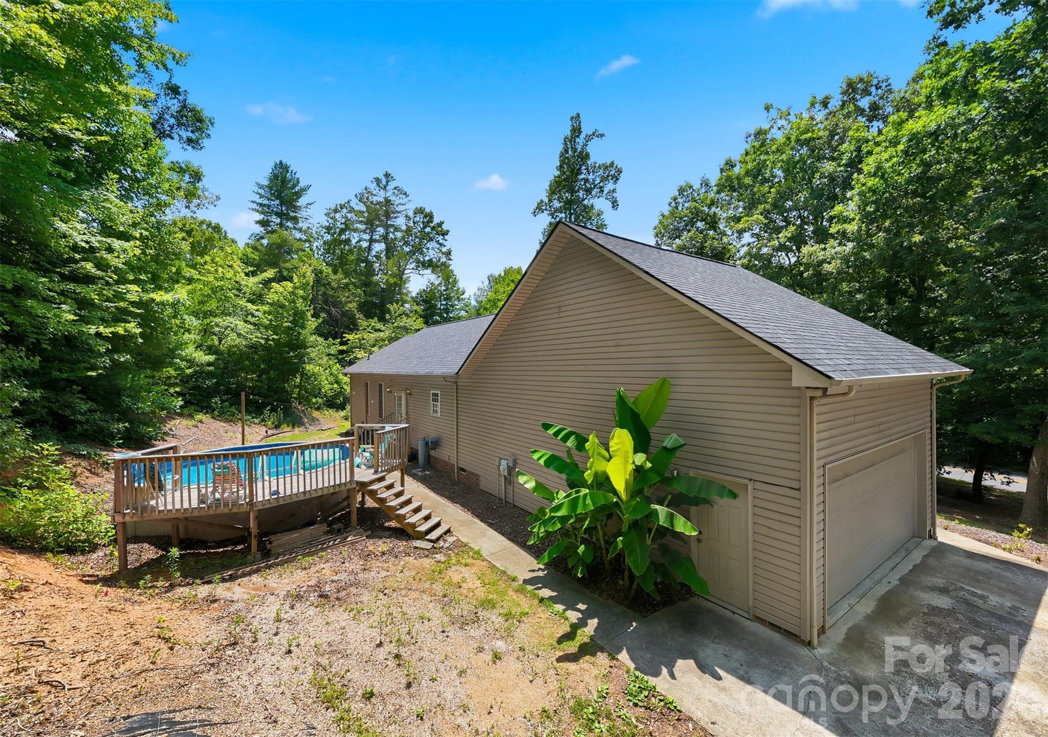 1395 Robinhood Drive — Morganton