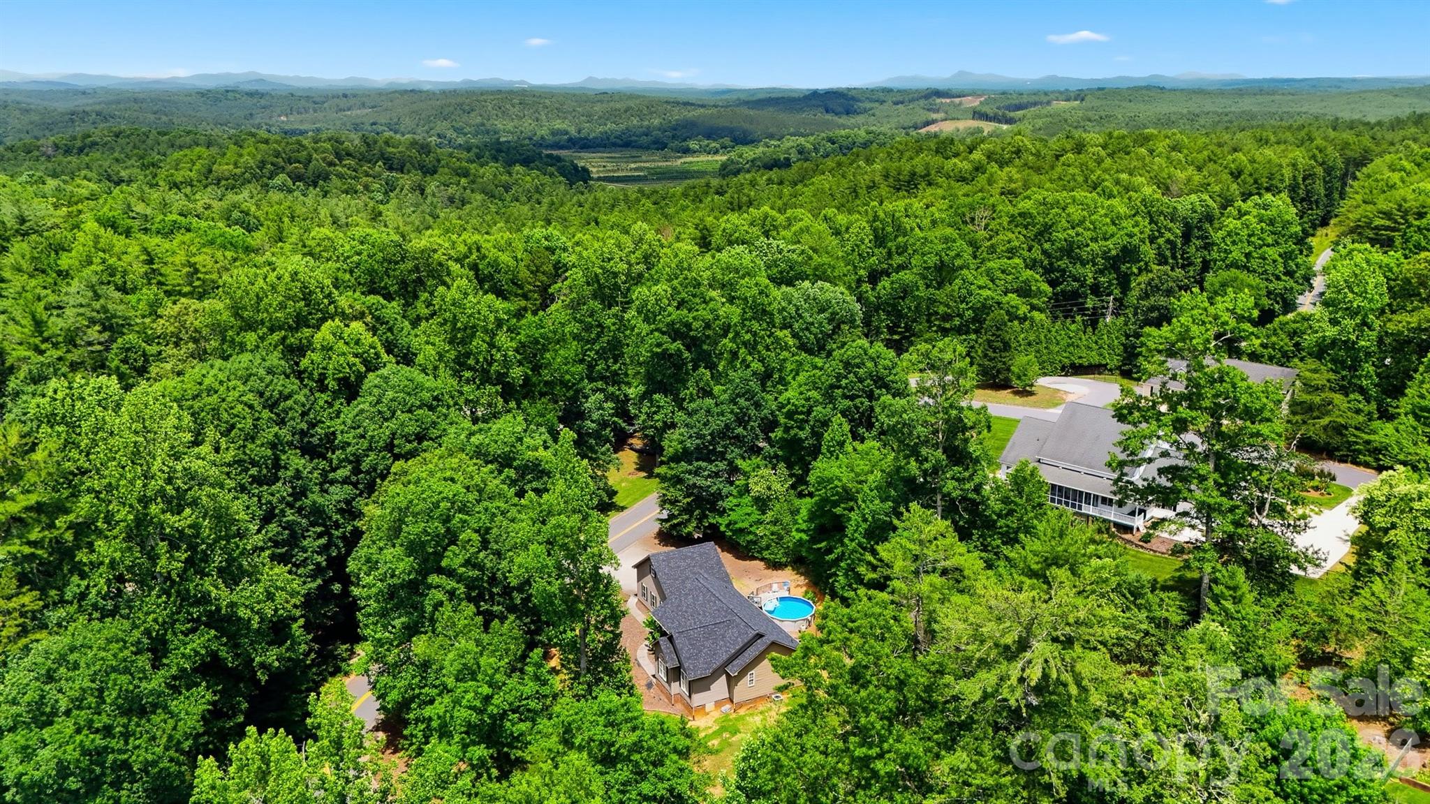 1395 Robinhood Drive — Morganton