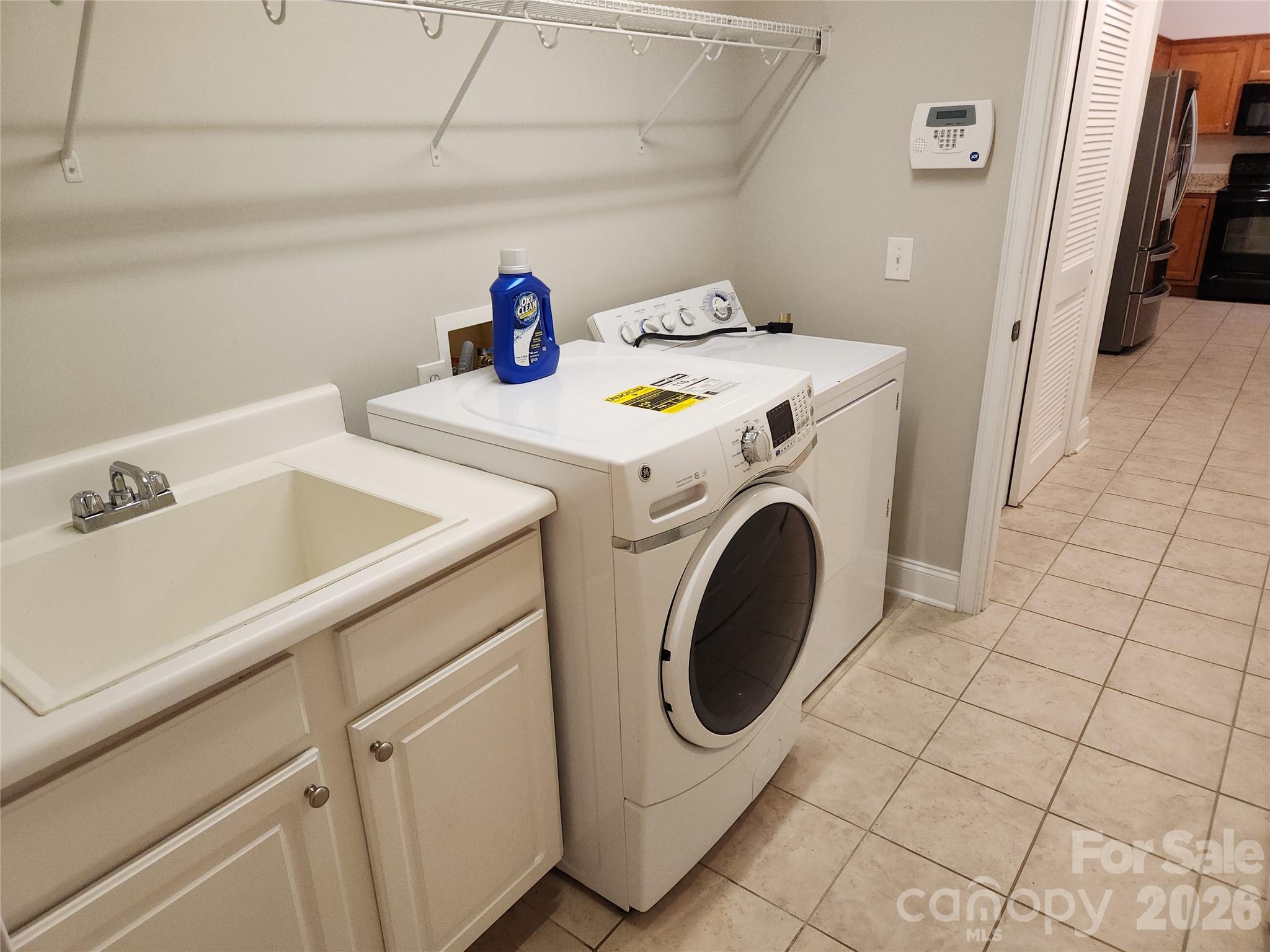 1 Mountain Meadow Circle — Weaverville