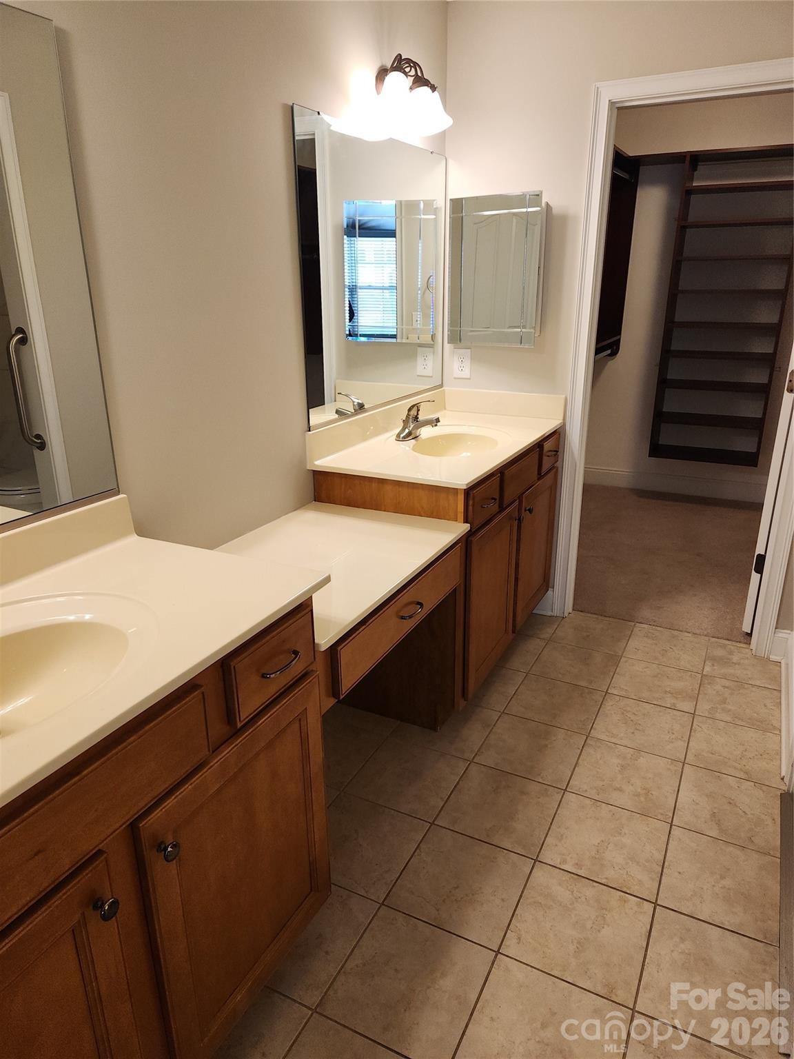 1 Mountain Meadow Circle — Weaverville