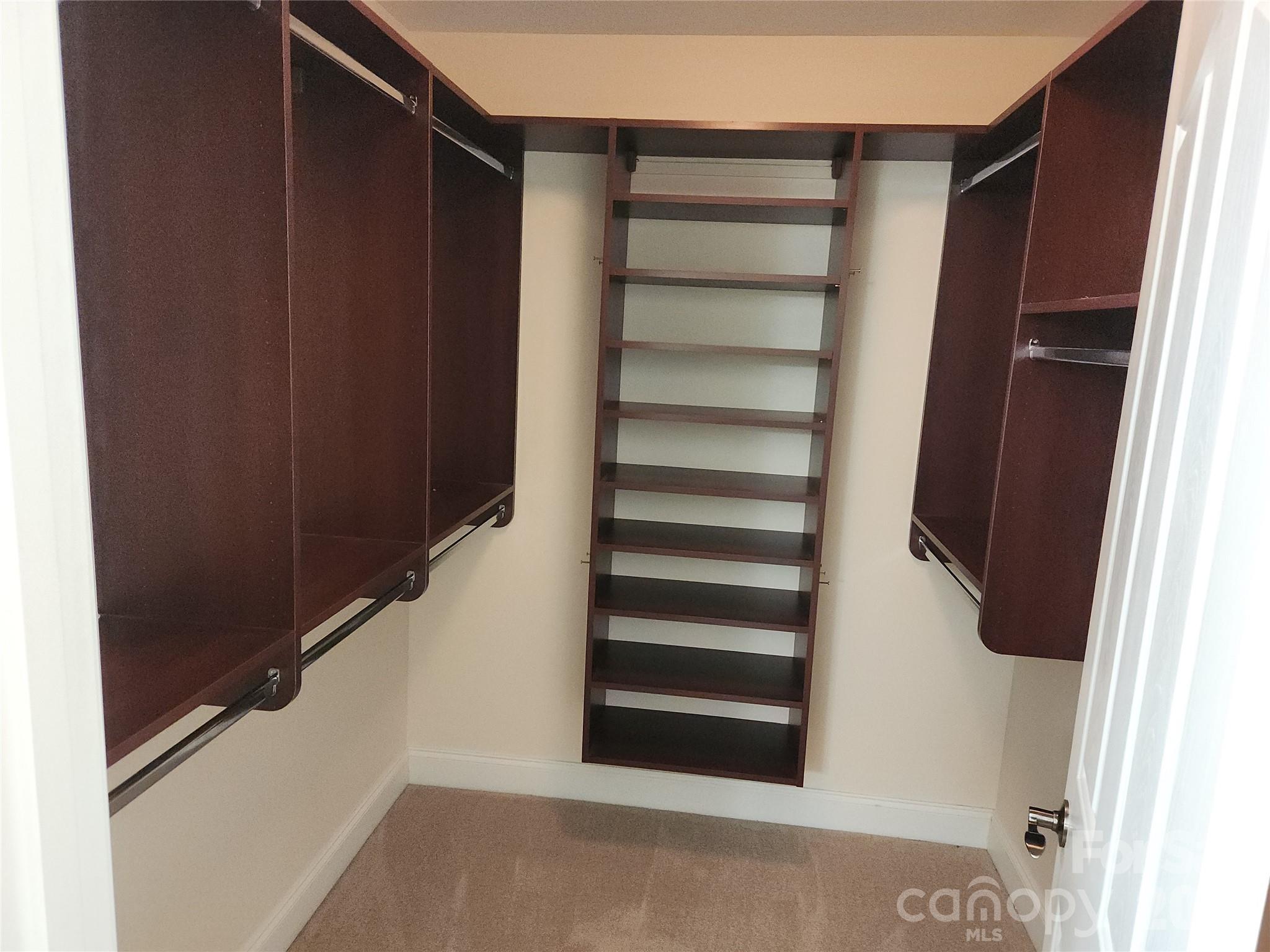1 Mountain Meadow Circle — Weaverville