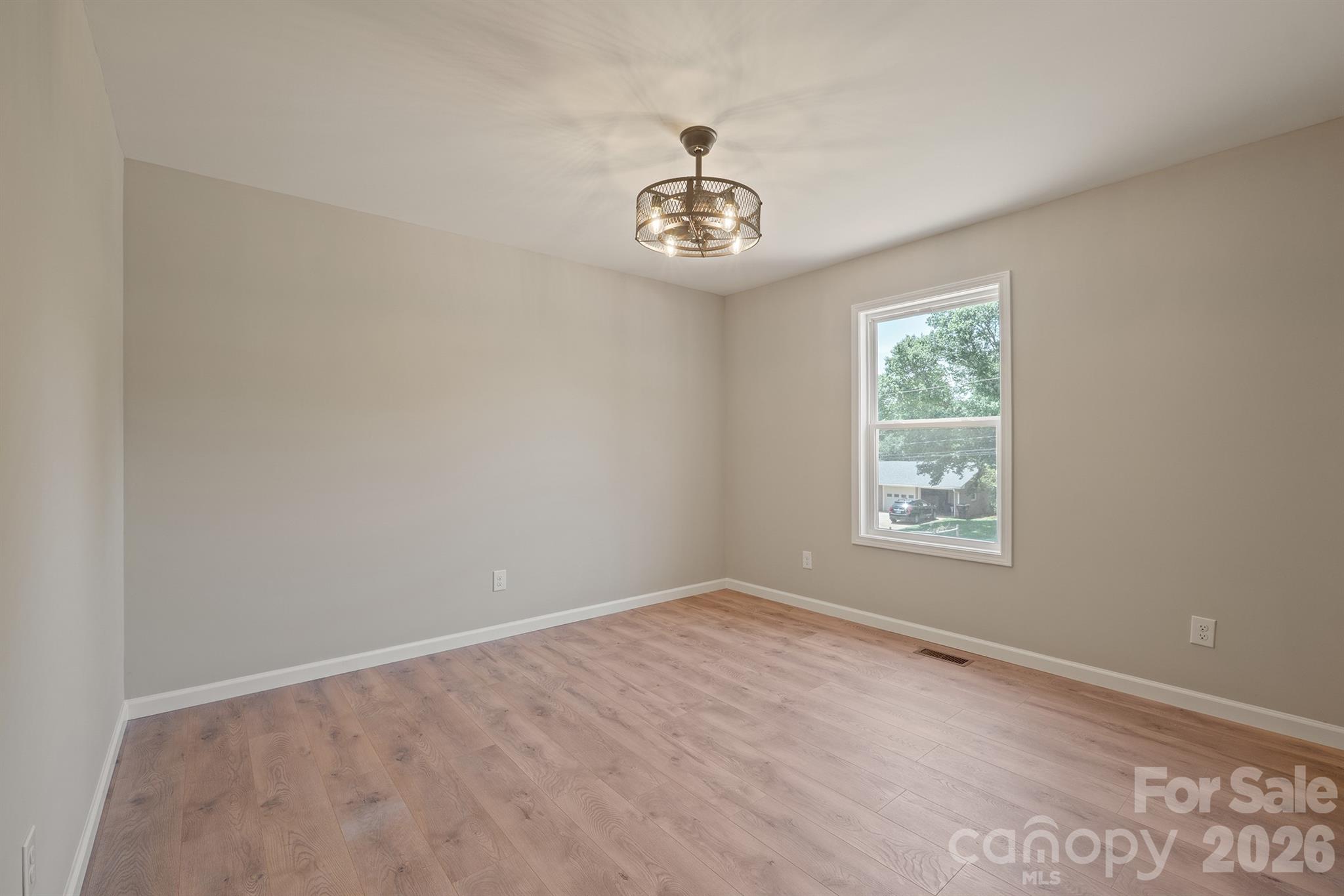 1649 Bentbrook Drive — Valdese