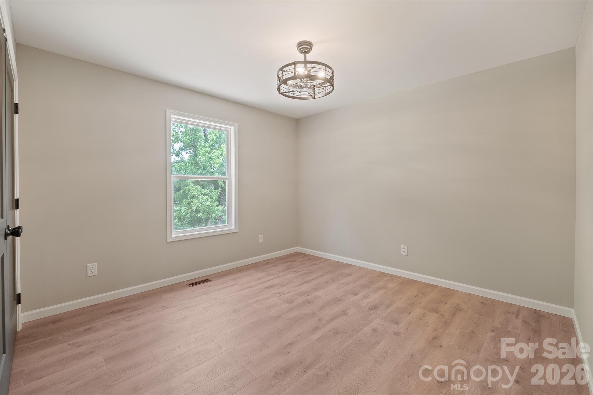 1649 Bentbrook Drive — Valdese